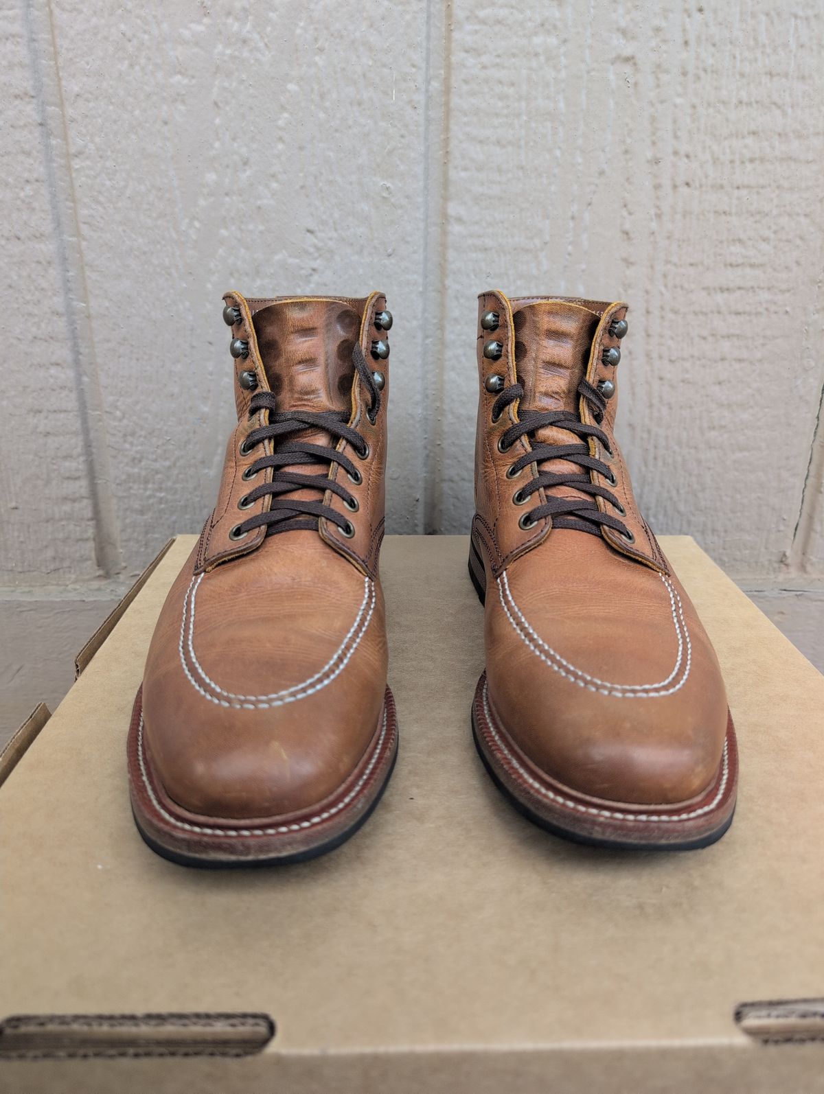 Photo by film_raine on November 19, 2025 of the Parkhurst The Niagara in Parkhurst / Natural Veg Re-Tan.