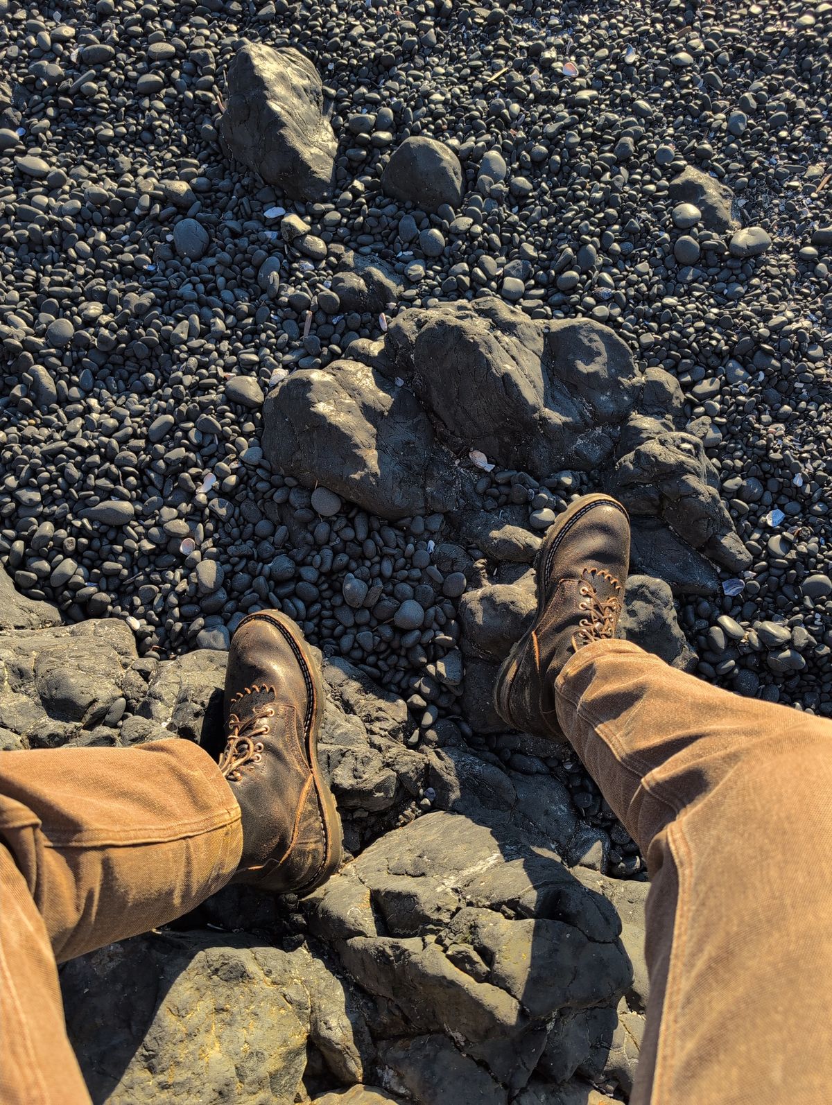 Photo by film_raine on March 19, 2026 of the Nicks Hardwear Pro in Horween Black Waxed Flesh.