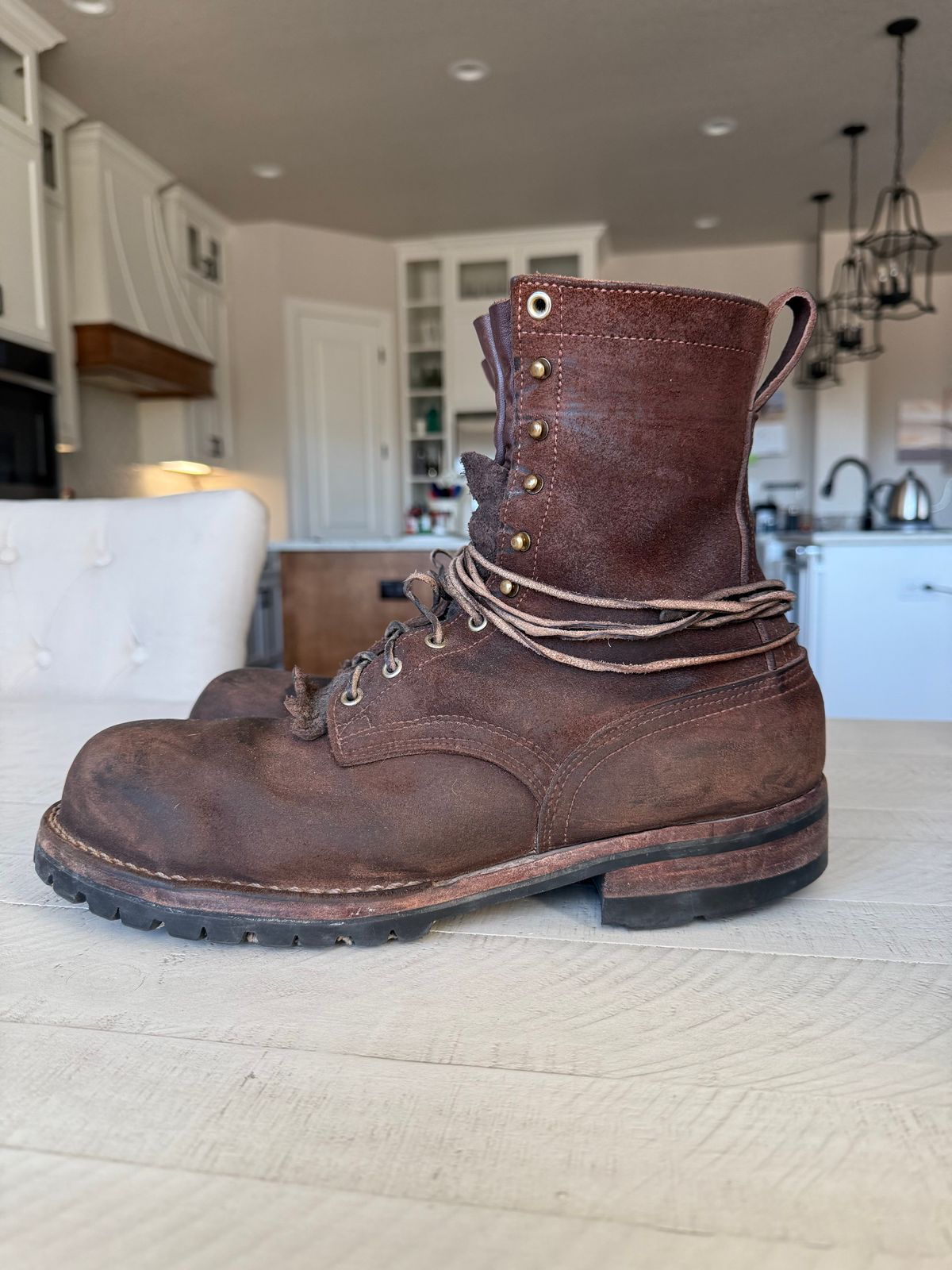 Photo by ShutUpBubi on November 2, 2025 of the Nicks BuilderPro in Seidel 1964 Walnut Roughout.