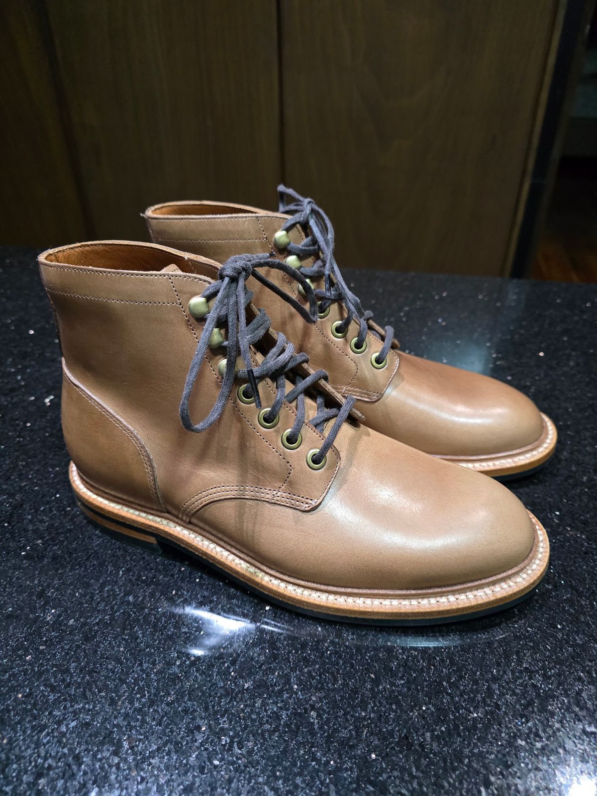 Photo by DoAcuna89 on July 1, 2026 of the Grant Stone Diesel Boot in Horween Natural Chromexcel.