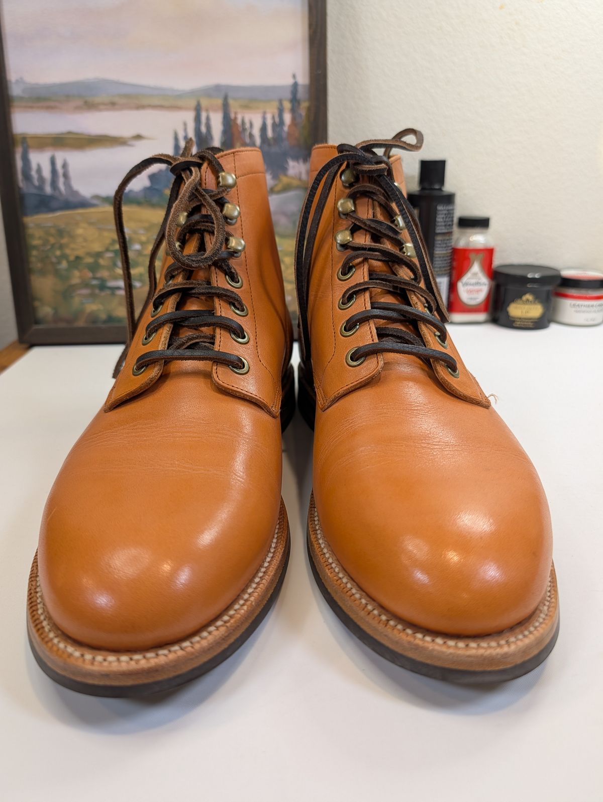 Photo by Johnnyknocks on June 3, 2026 of the Grant Stone Diesel Boot in Horween Tan Essex.
