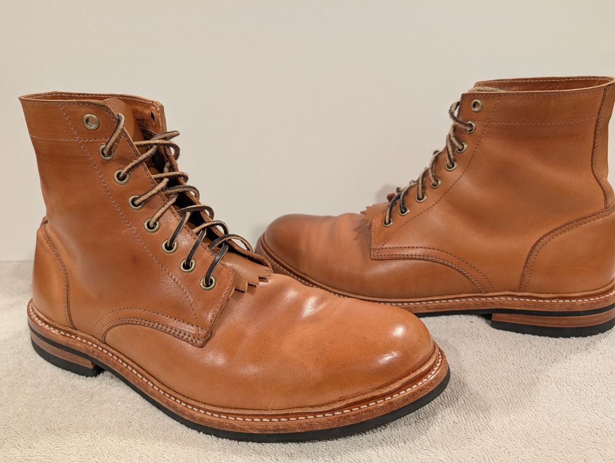 Photo by Johnnyknocks on May 9, 2026 of the Oak Street Bootmakers Trench Boot in Maryam Natural Horsebutt.