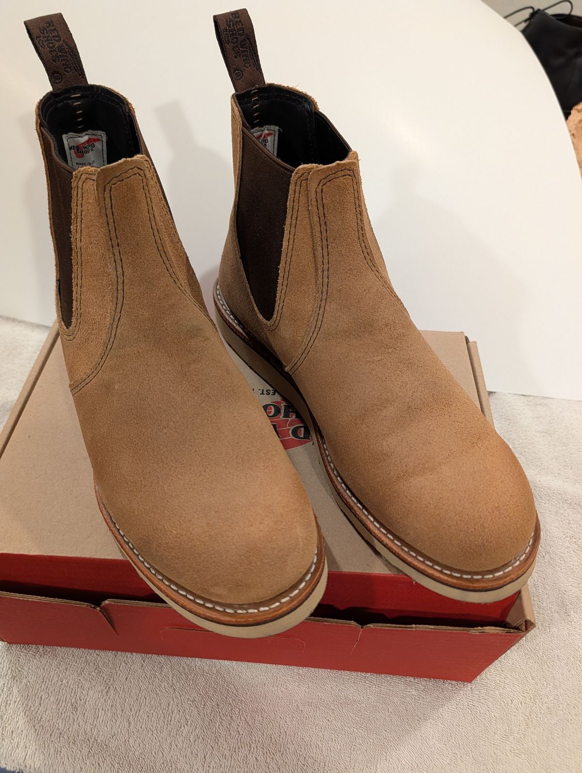 Photo by Johnnyknocks on April 10, 2026 of the Red Wing Classic Chelsea in S.B. Foot Hawthorne Abilene.