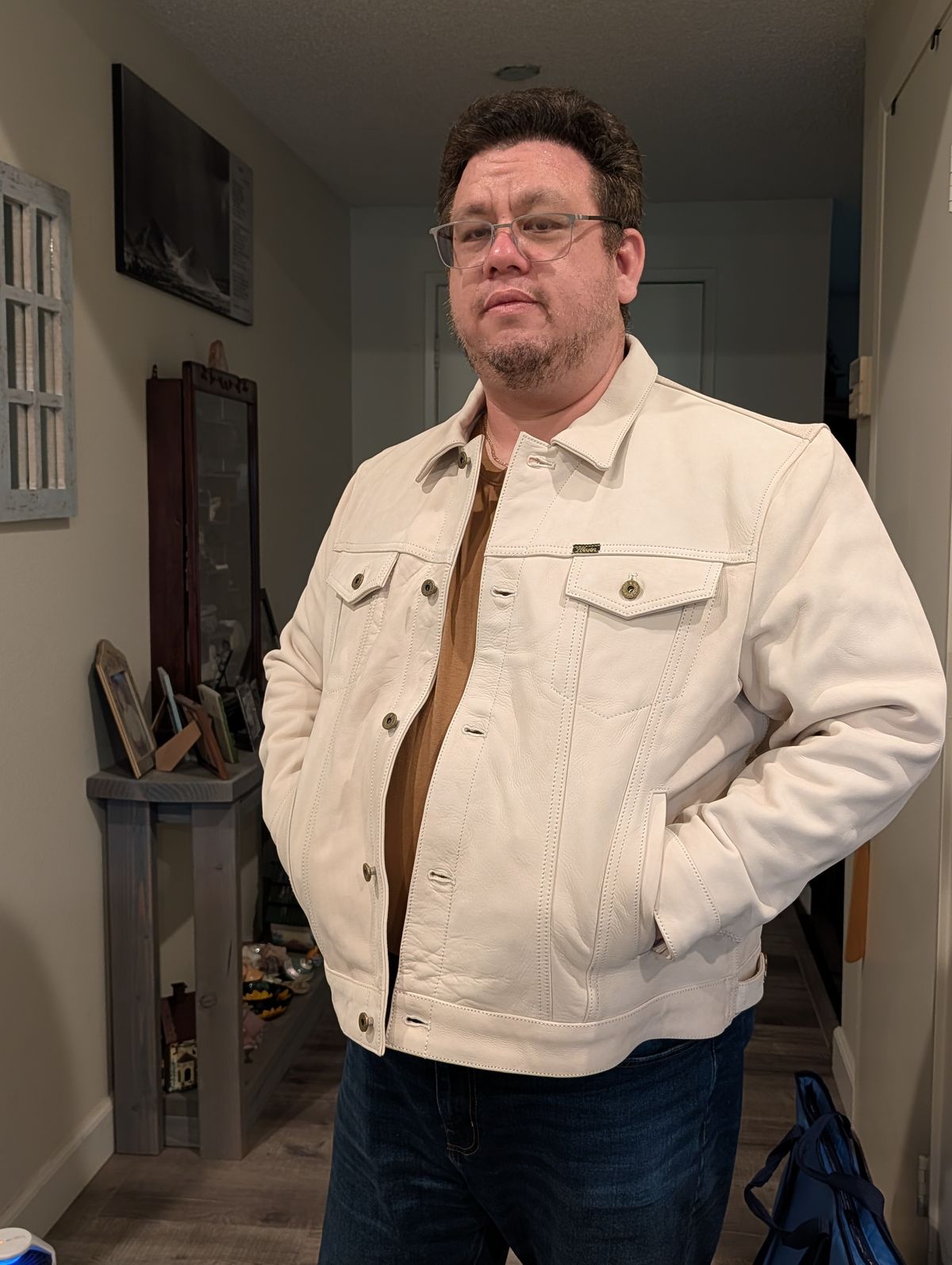 Photo by Johnnyknocks on June 24, 2026 of the Master Supply Co. Switchback in Natural Veg-tan Cow Hide.