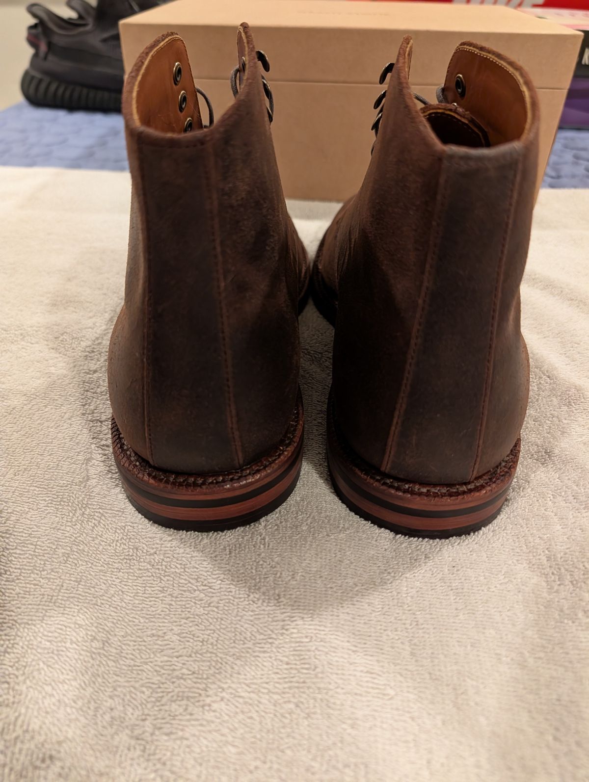 Photo by Johnnyknocks on February 12, 2026 of the Grant Stone Edward Boot in C.F. Stead Tobacco Waxy Commander Suede.