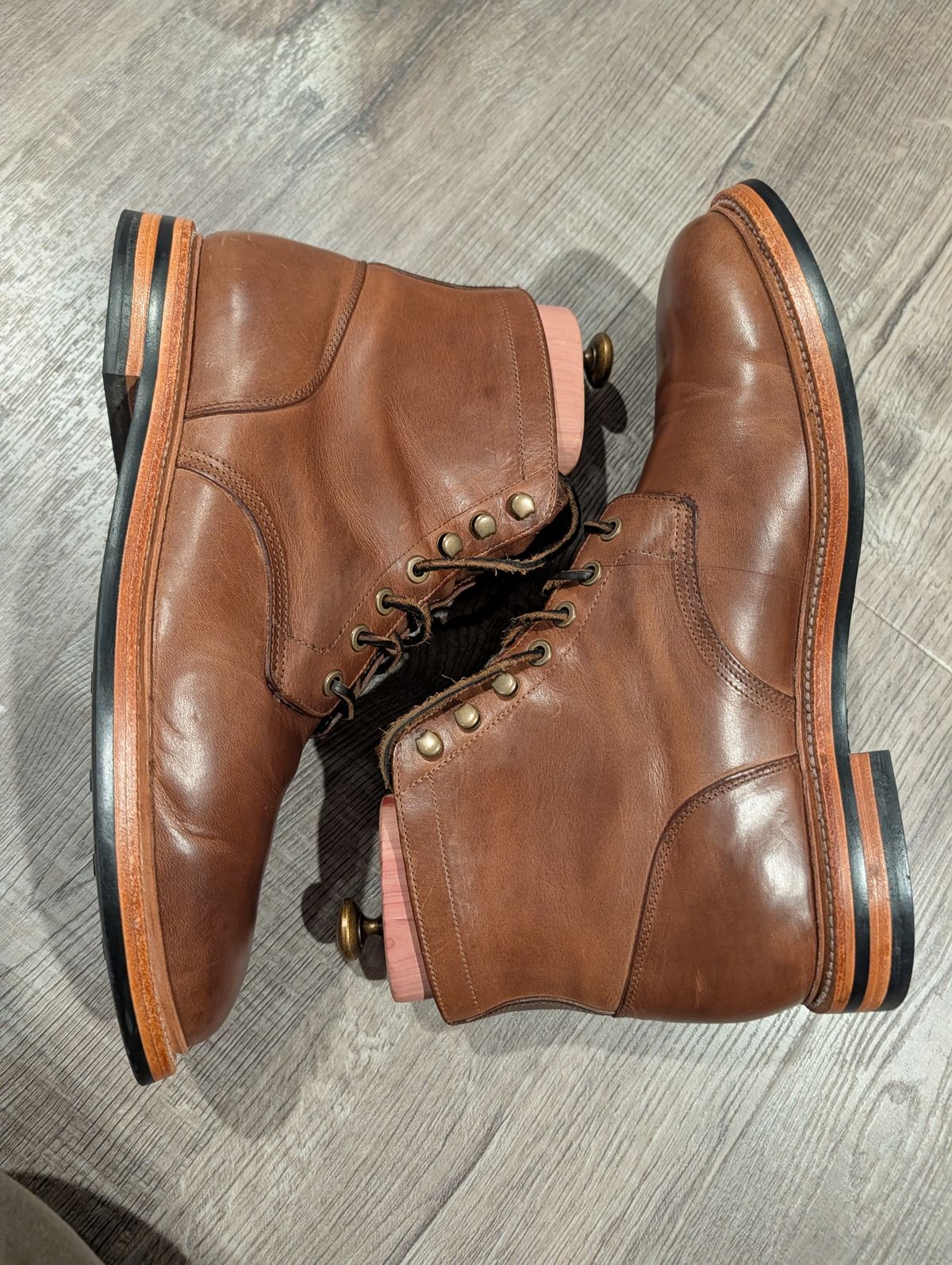 Photo by Johnnyknocks on February 21, 2026 of the Grant Stone Diesel Boot in Horween Dune Chromexcel.