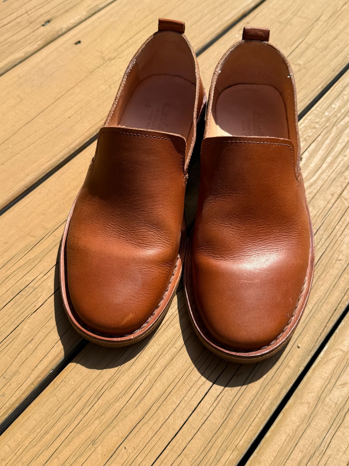 Photo by sweatpantszach on July 6, 2025 of the Astorflex Patnoflex in Tan Smooth.