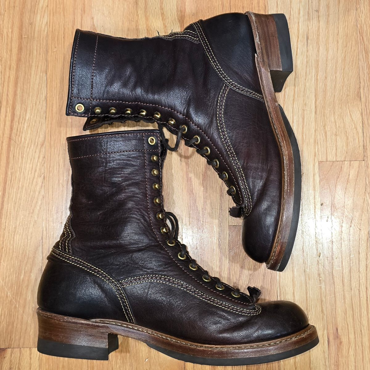 Photo by cpl.g.clegg on November 1, 2025 of the John Lofgren Donkey Puncher Boots in Ezo Shika Deerskin.