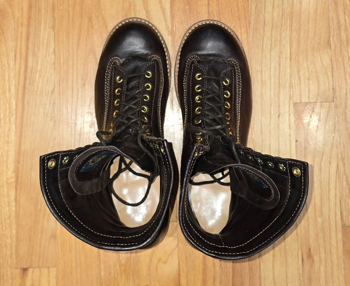 Photo by cpl.g.clegg on November 1, 2025 of the John Lofgren Donkey Puncher Boots in Ezo Shika Deerskin.