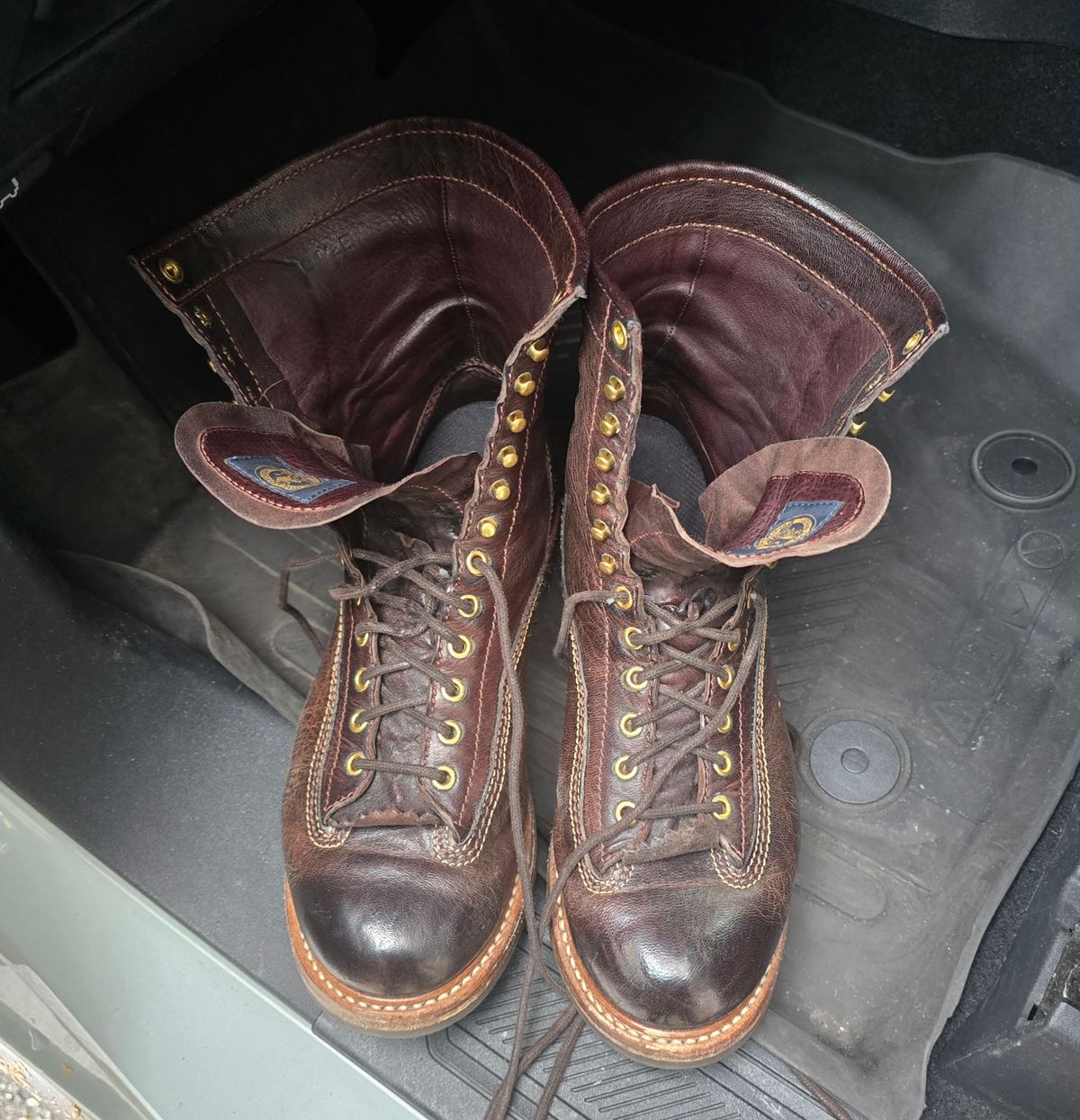 Photo by cpl.g.clegg on January 1, 2026 of the John Lofgren Donkey Puncher Boots in Ezo Shika Deerskin.