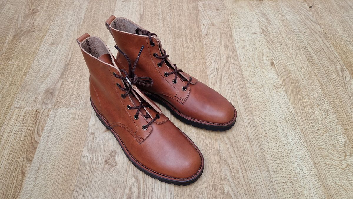 Photo by MRB80 on March 18, 2023 of the Jadd Hi-top Boot in MPG Dark Veg Tan.