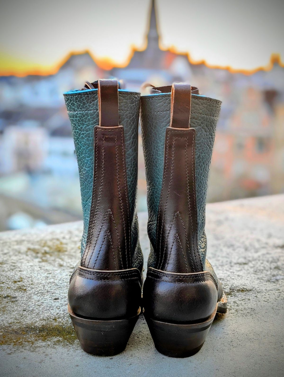 Photo by Gauffrier on March 18, 2026 of the Nicks Packer in Horween Brown Waxed Flesh & Law Tanning Turquoise Smooth Shruken Bison.