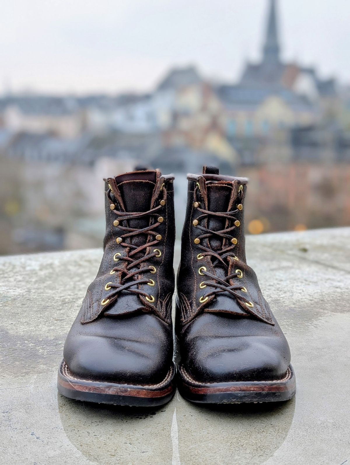 Photo by Gauffrier on February 1, 2026 of the Nicks Falcon in Horween Brown Waxed Flesh.