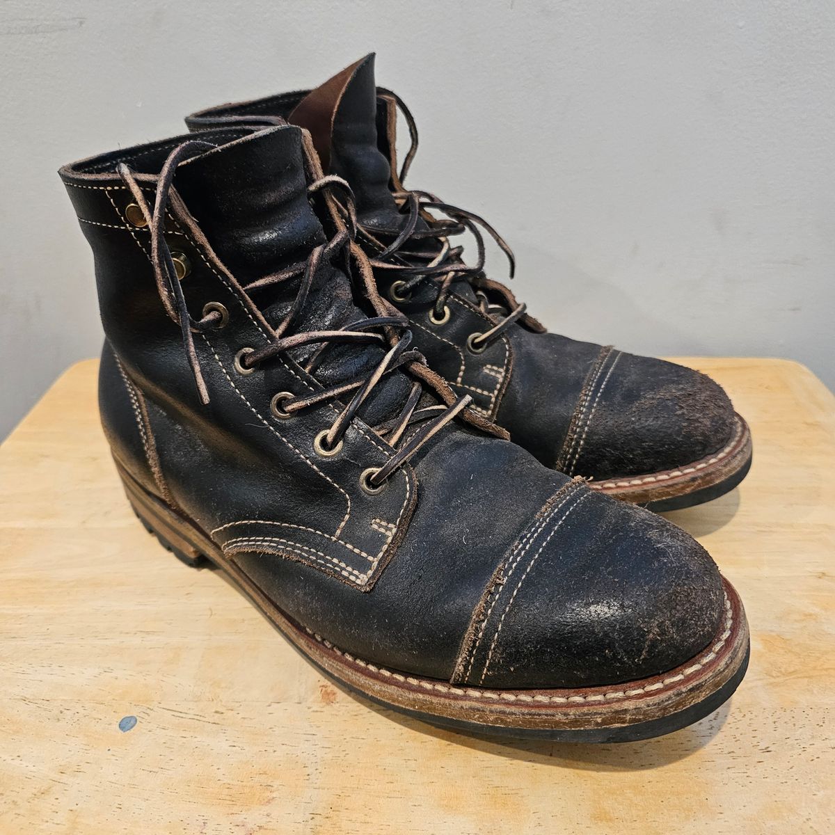Photo by Cayman on January 5, 2026 of the Truman Cap Toe Boot in Horween Black Waxed Flesh.