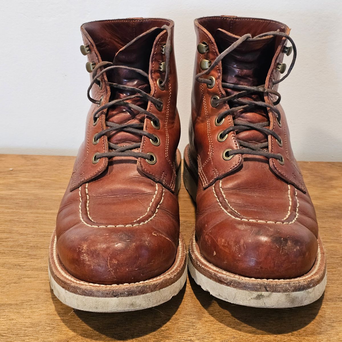 Photo by Cayman on February 5, 2026 of the Grant Stone Brass Boot in Badalassi Carlo Saddle Tan Minerva.