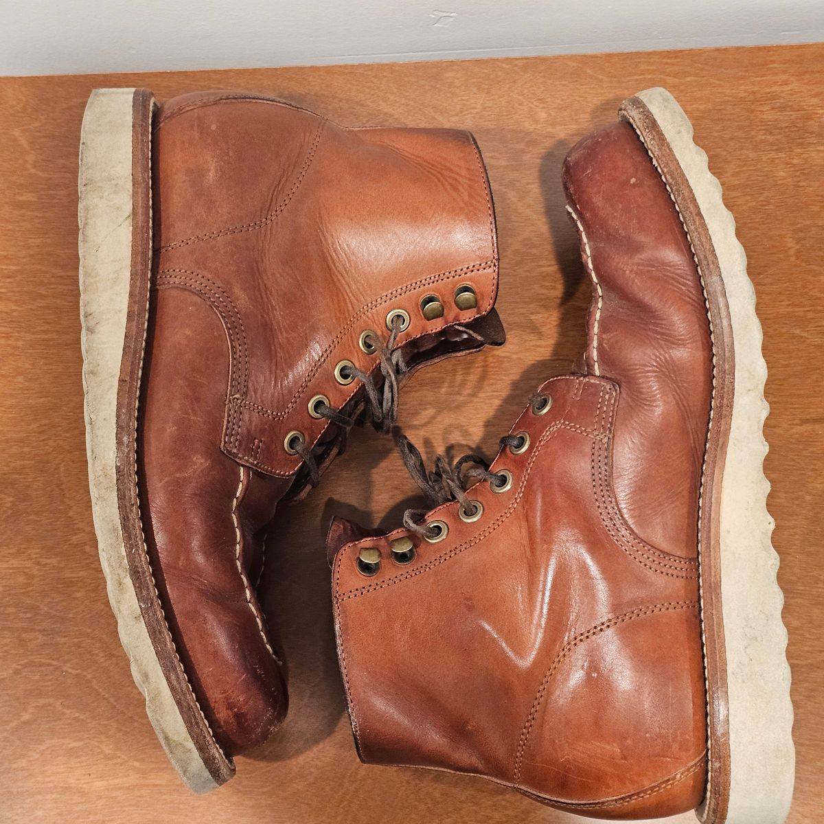 Photo by Cayman on March 5, 2026 of the Grant Stone Brass Boot in Badalassi Carlo Saddle Tan Minerva.