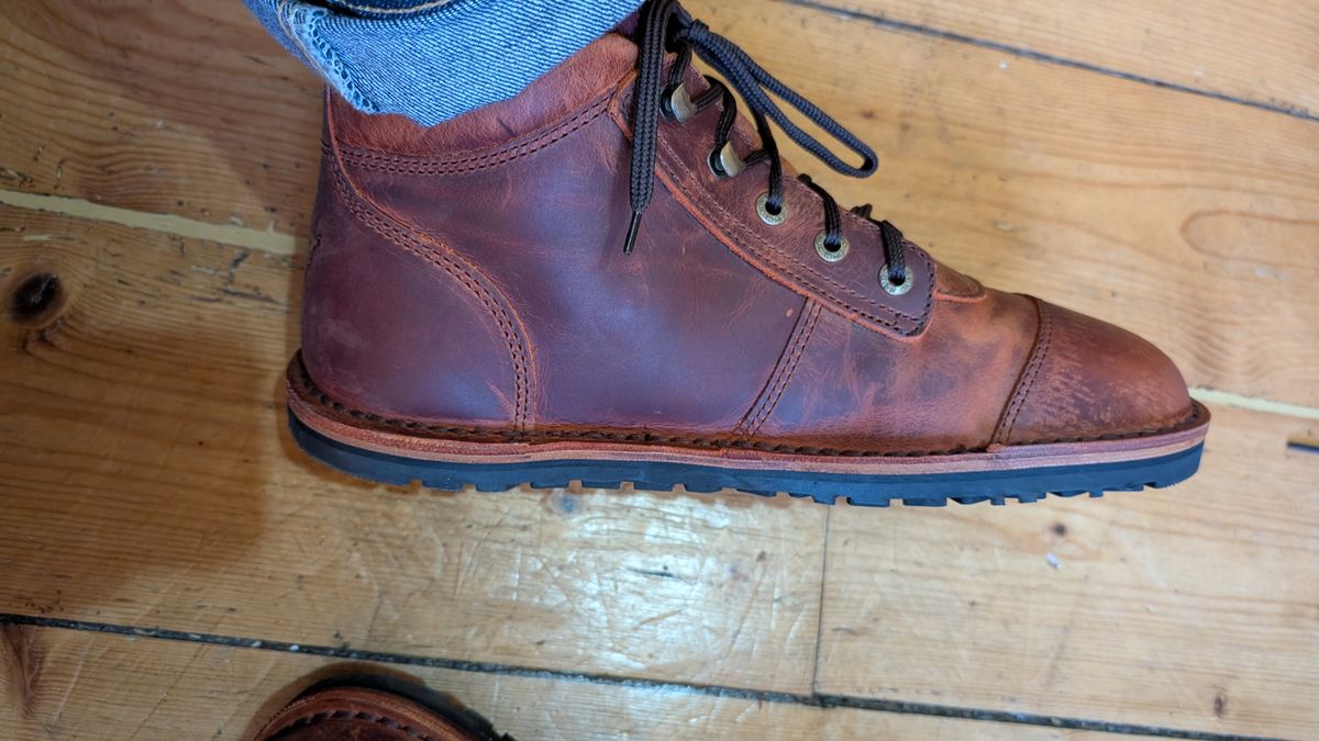 Photo by NickBardi on March 17, 2026 of the Jim Green African Ranger Barefoot Boot in Bronco Russet.