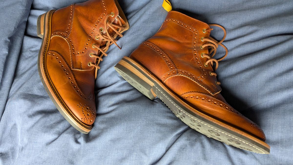 Photo by NickBardi on March 16, 2026 of the Tricker's Stow Country Boot in Badalassi Carlo Waxy Tan Cognac.