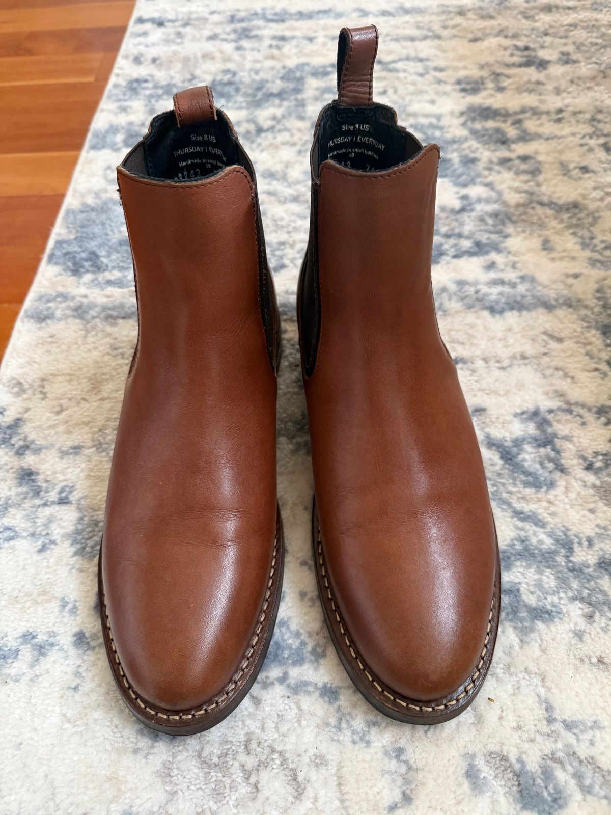 Photo by amosoma on October 1, 2025 of the Thursday Duke in Brandy Hand-Finished Full Grain.