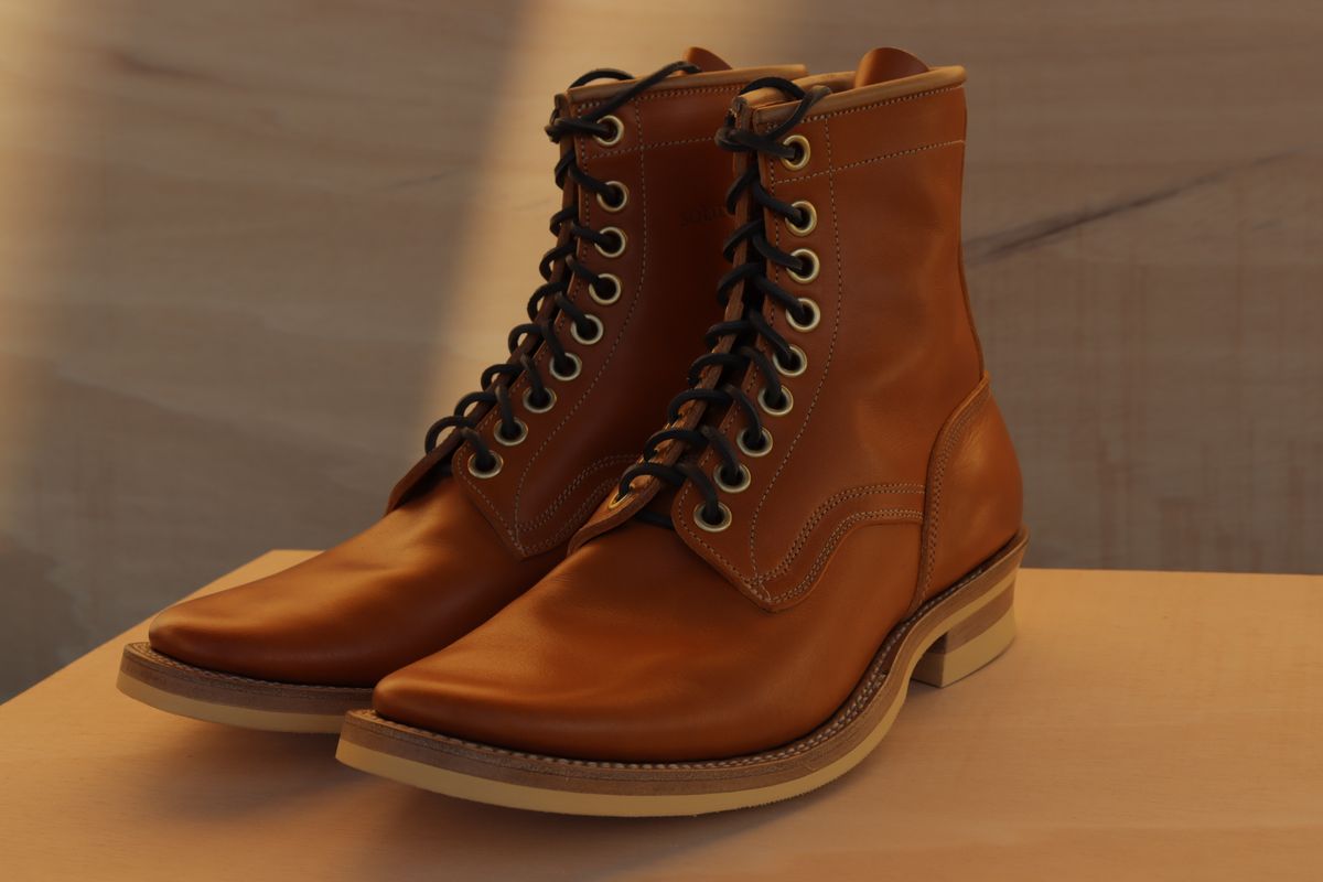 Photo by sobreiroboots on October 1, 2024 of the Sobreiro Boots Estrella Boot in Fonte Velha Cow Hide.