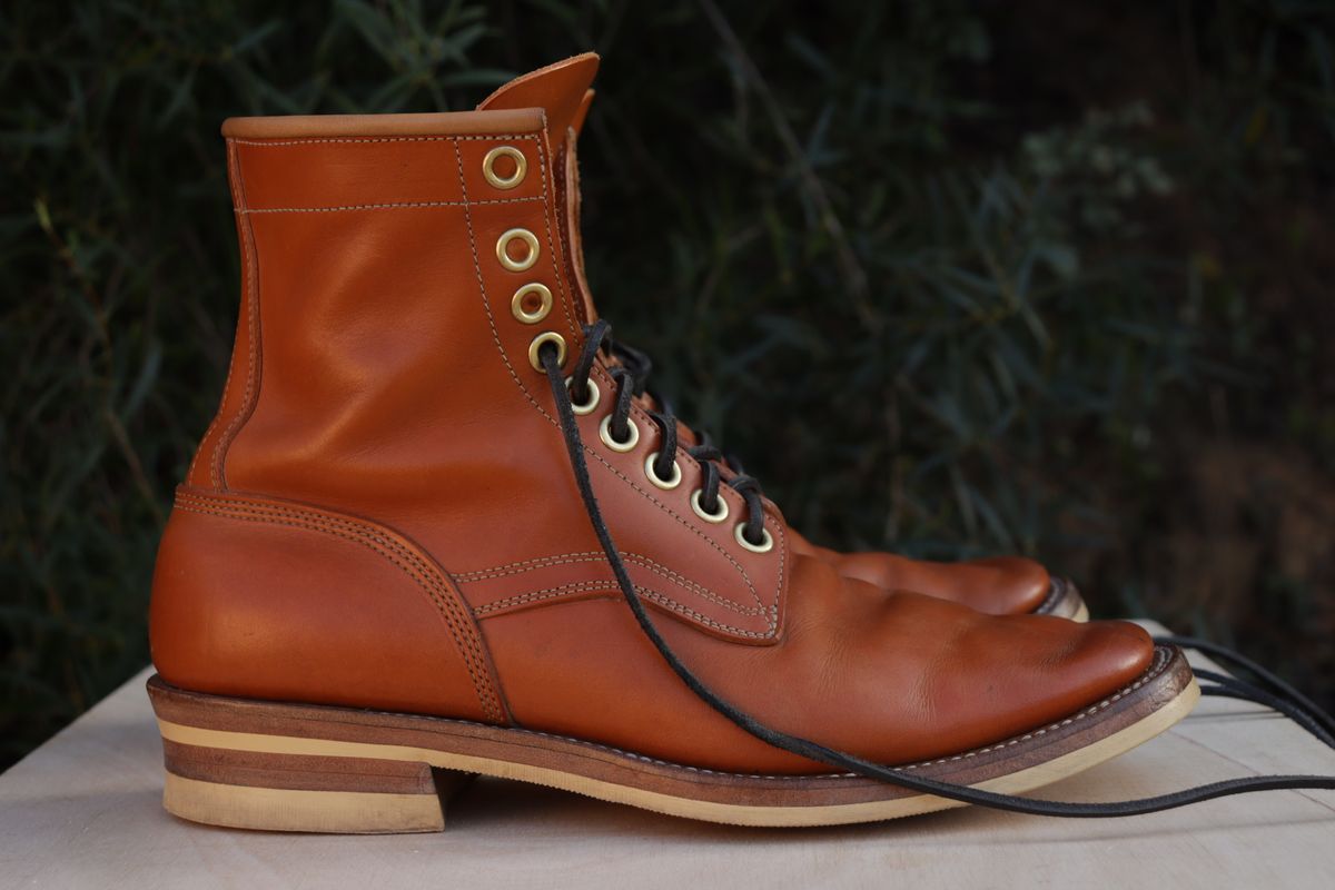 Photo by sobreiroboots on November 2, 2024 of the Sobreiro Boots Estrella Boot in Fonte Velha Cow Hide.