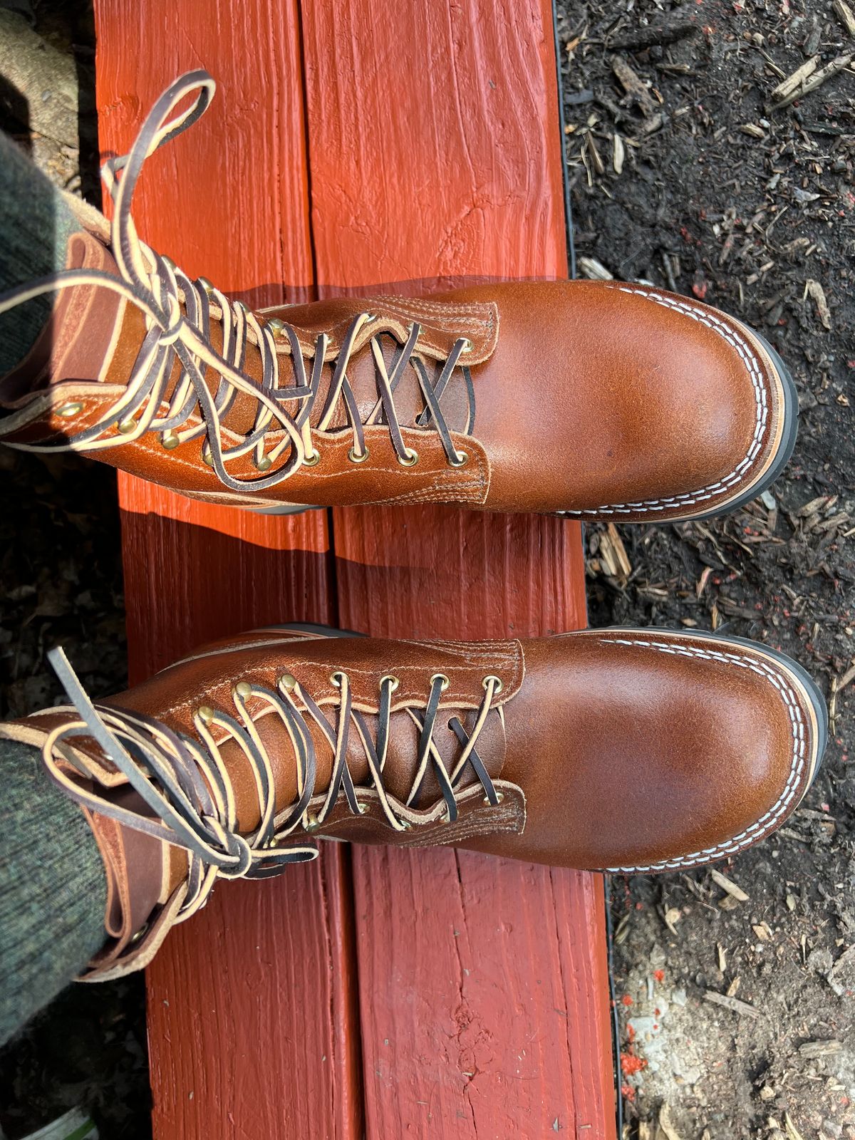 Photo by yeah2233 on August 13, 2025 of the Nicks MTO in Ember Waxed Flesh.