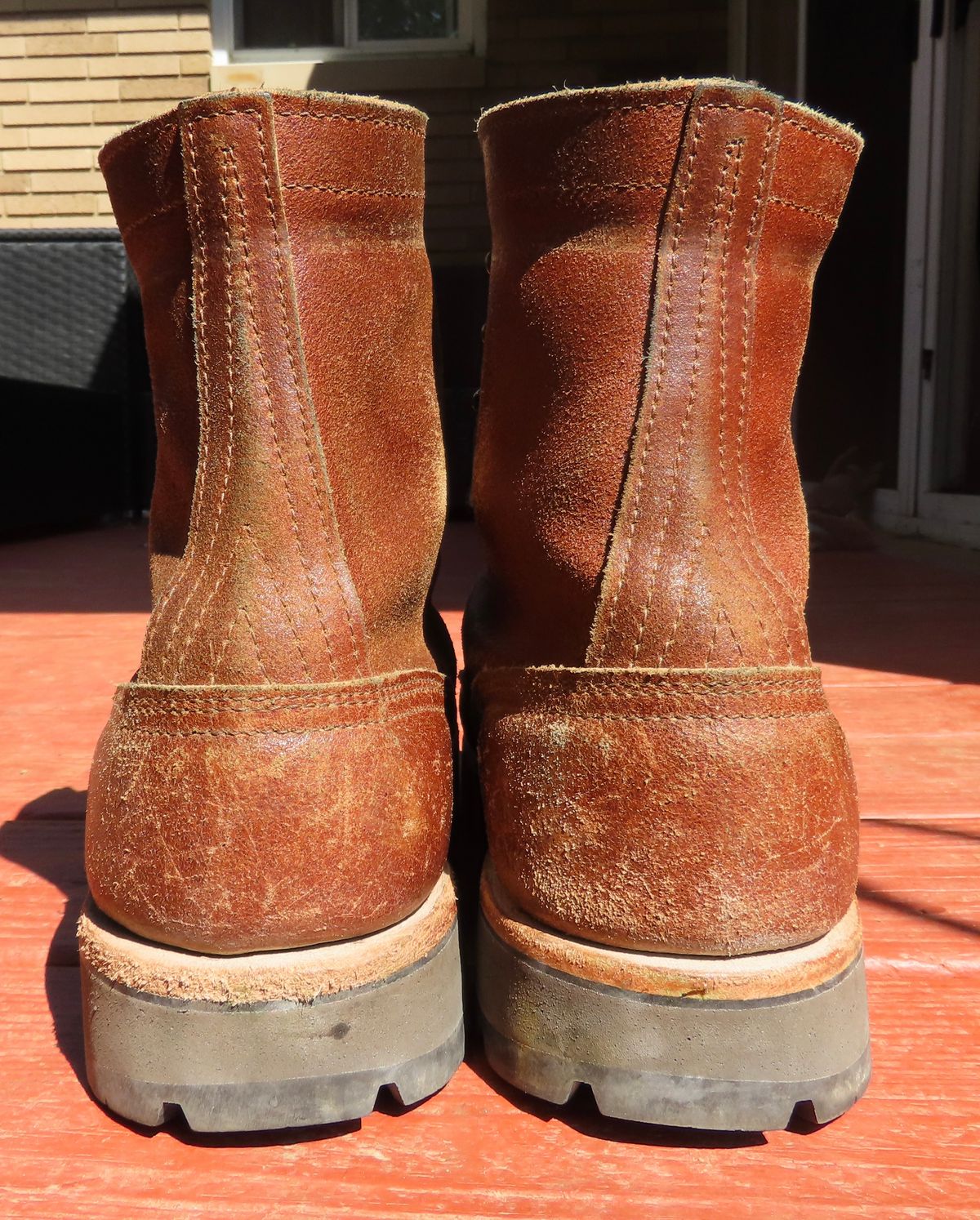 Photo by yeah2233 on September 15, 2025 of the Nicks MTO in Ember Waxed Flesh.