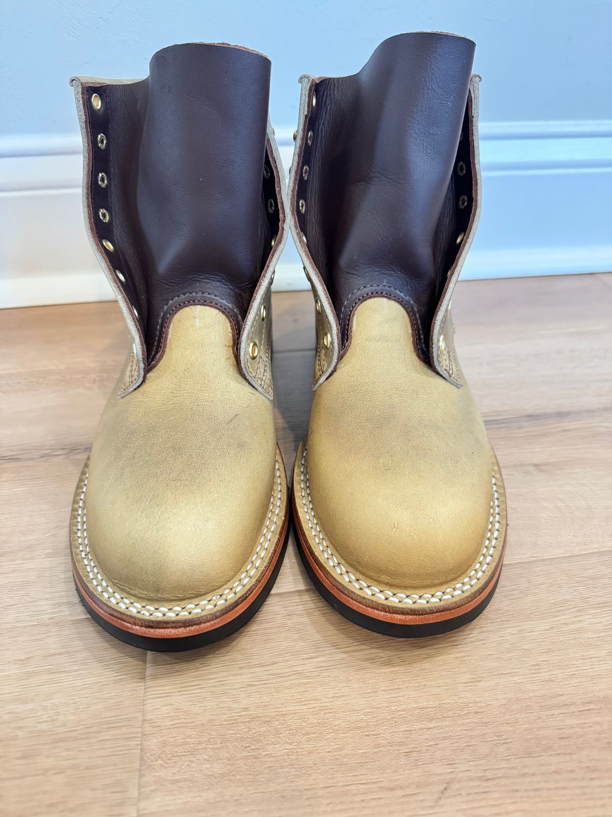 Photo by sjs426 on April 25, 2026 of the Nicks Falcon in Horween Sage Chromepak.