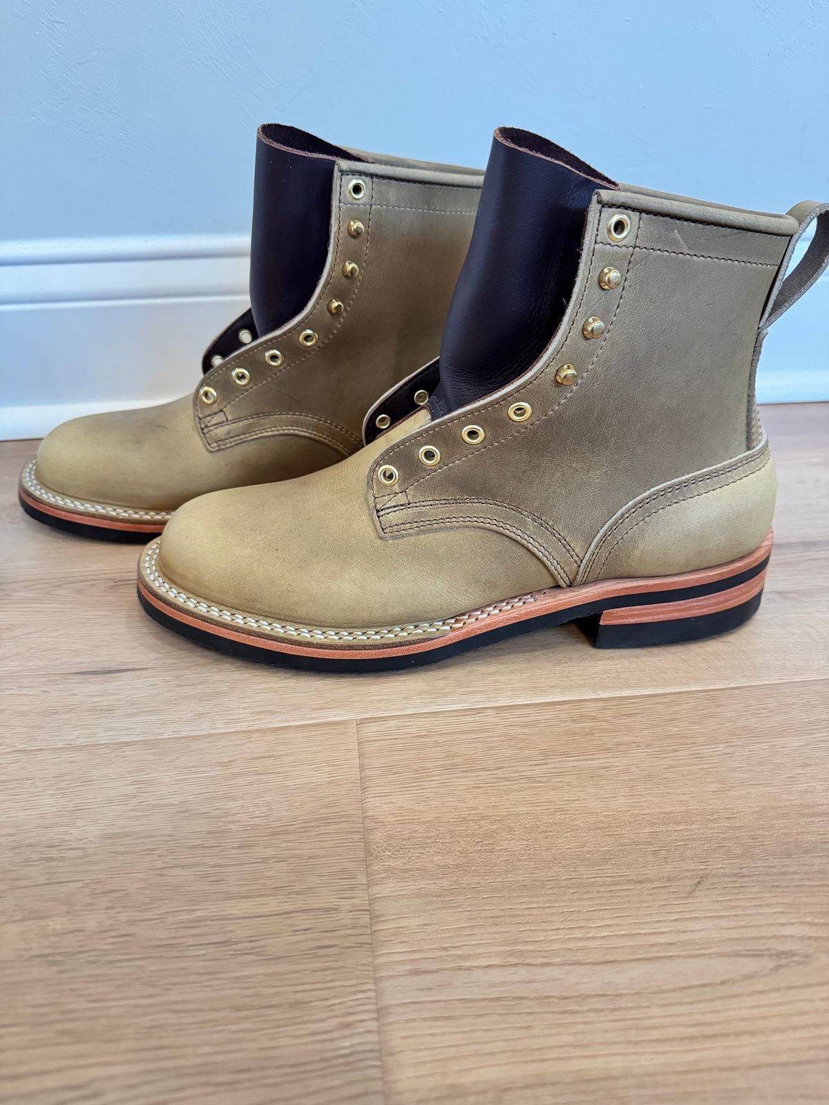 Photo by sjs426 on April 25, 2026 of the Nicks Falcon in Horween Sage Chromepak.