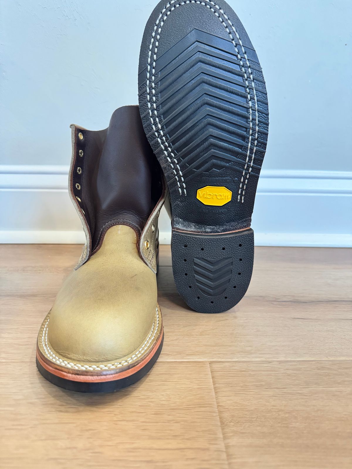 Photo by sjs426 on April 25, 2026 of the Nicks Falcon in Horween Sage Chromepak.