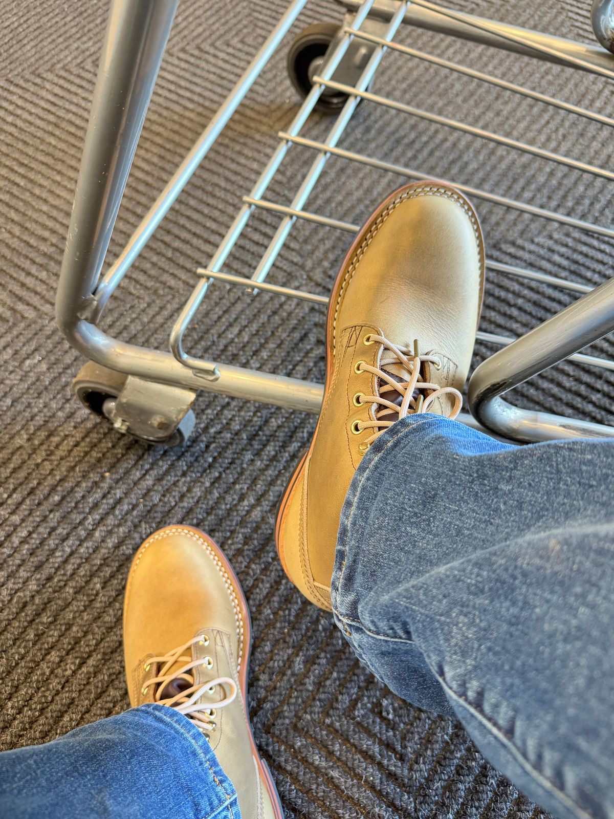 Photo by sjs426 on April 26, 2026 of the Nicks Falcon in Horween Sage Chromepak.