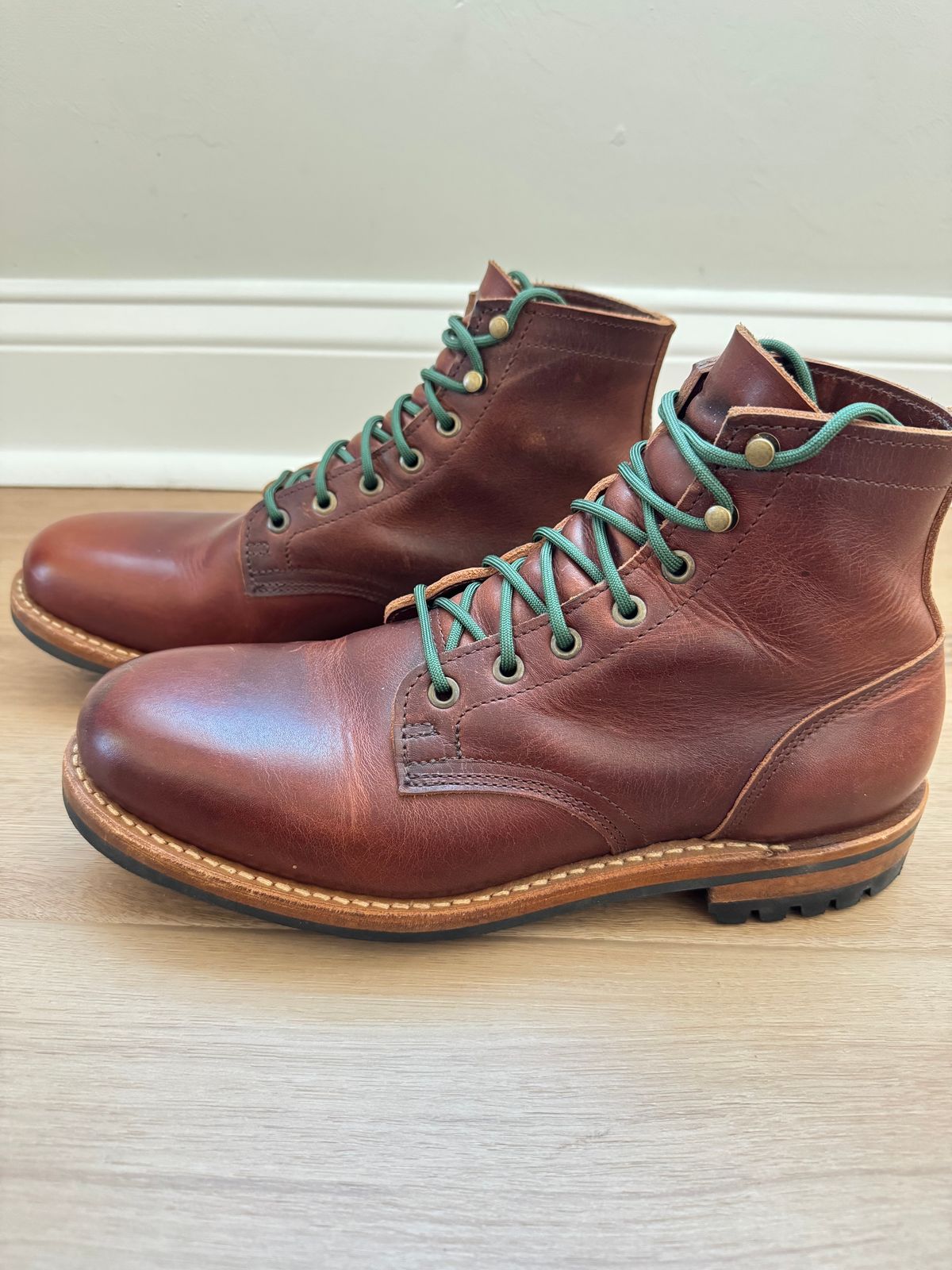 Photo by sjs426 on January 1, 2026 of the Truman Plain Toe Boot in Horween Autumn Cypress.