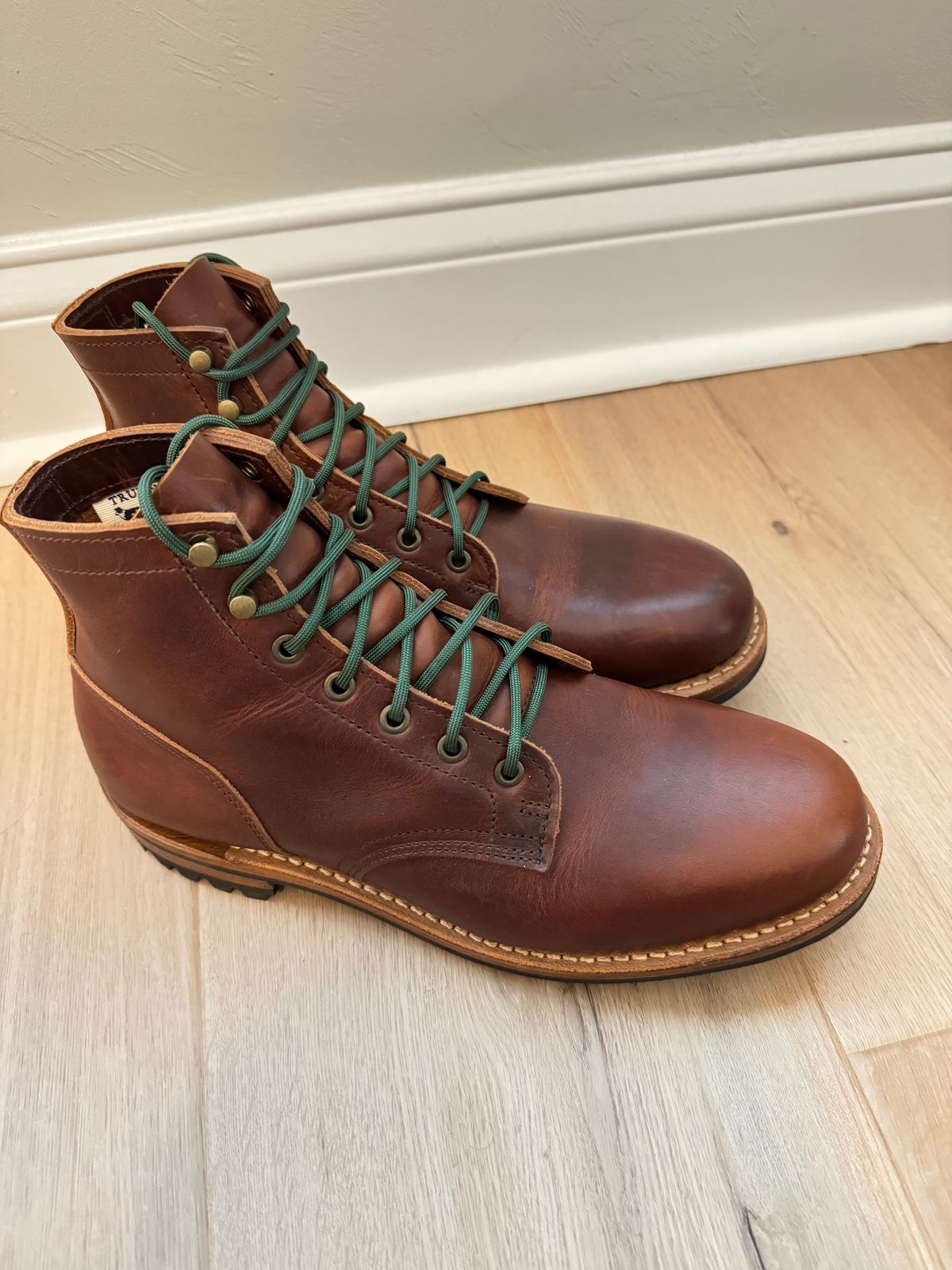 Photo by sjs426 on October 26, 2025 of the Truman Plain Toe Boot in Horween Autumn Cypress.
