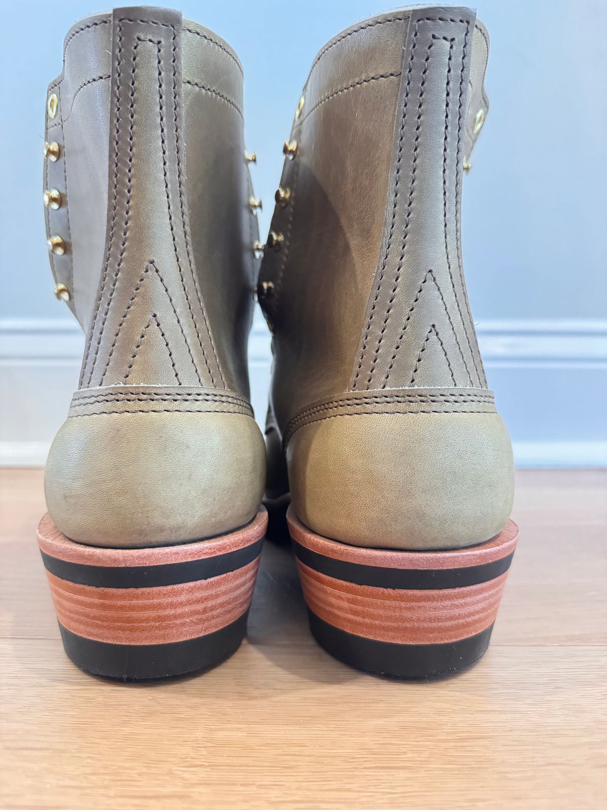 Photo by sjs426 on March 26, 2026 of the Nicks MTO in Sage Chromepak.