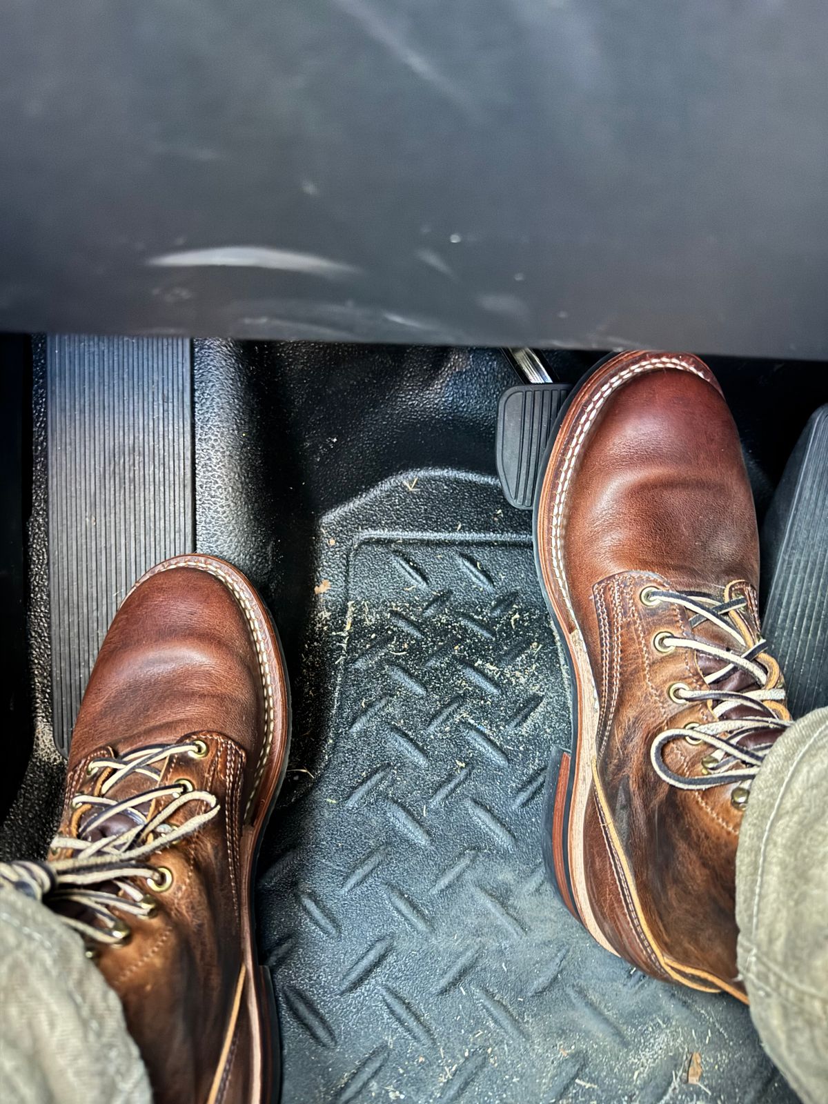 Photo by sjs426 on April 17, 2026 of the Nicks Falcon in Horween Orange Predator.