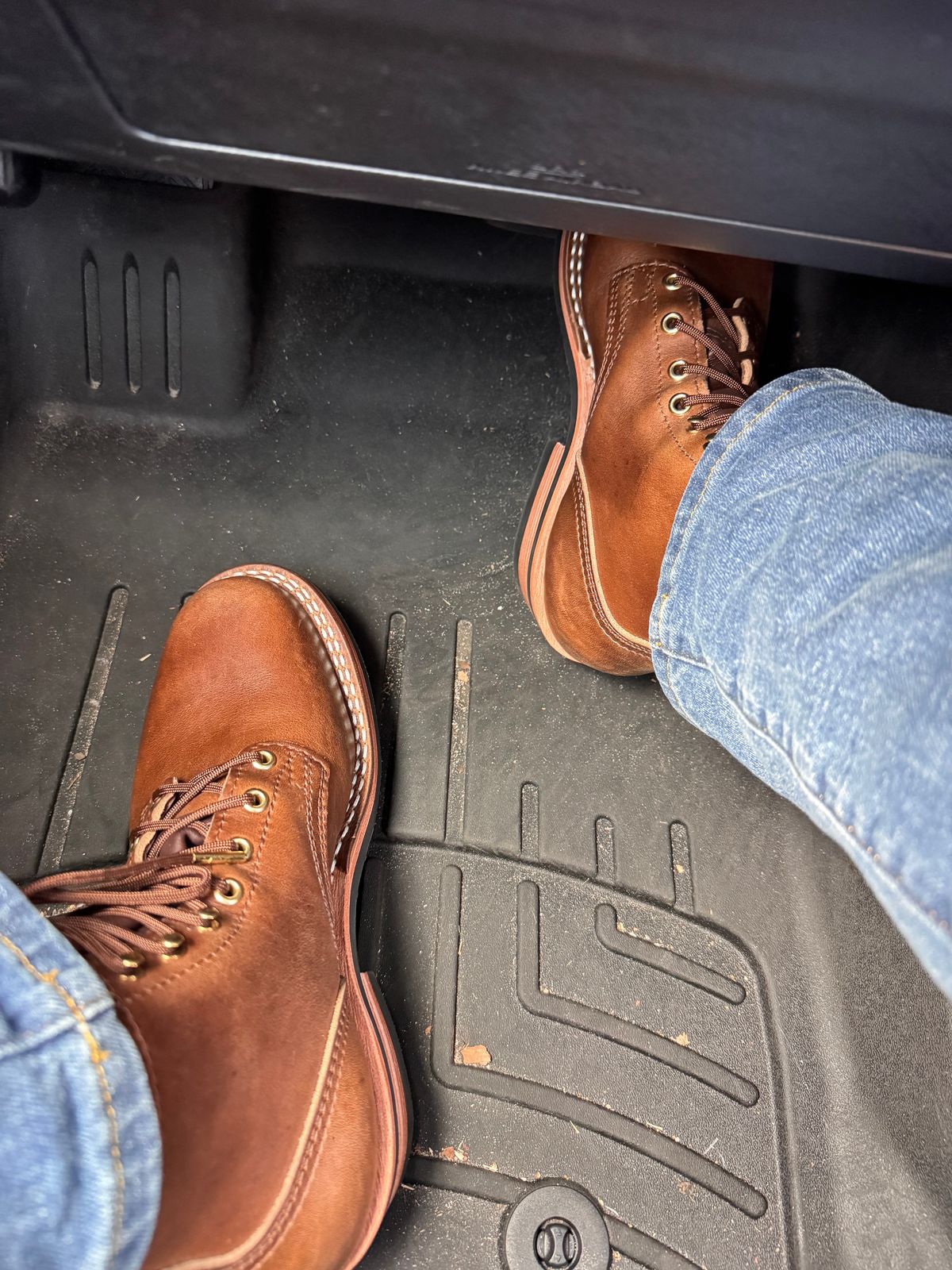 Photo by sjs426 on May 29, 2026 of the Nicks MTO in Horween Ravello Chromexcel.
