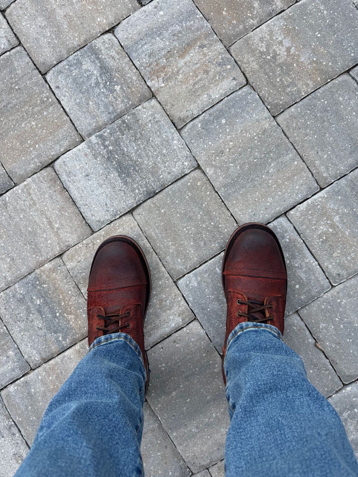 Photo by sjs426 on September 17, 2025 of the The Urban Wolf Club Axeman in Copper Rough Out.
