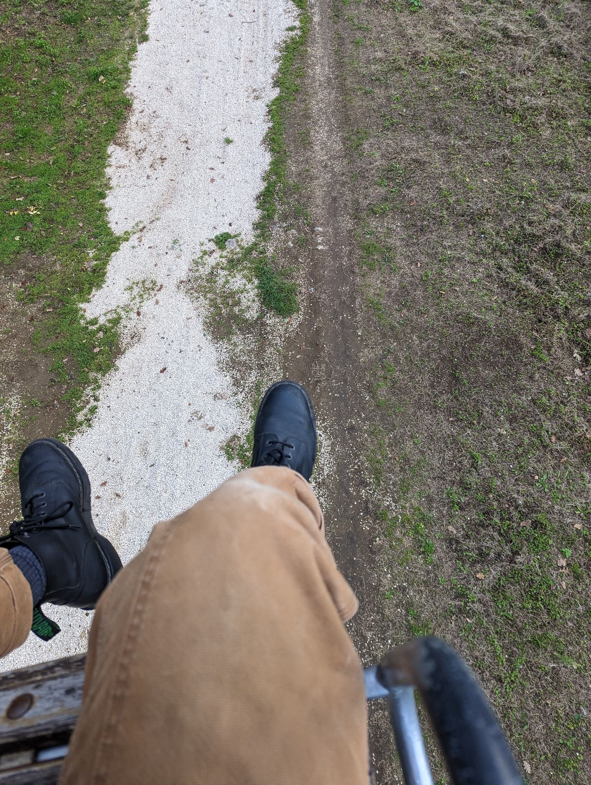 Photo by iosist on December 30, 2022 of the Solovair Astronaut Boot in Black Greasy.