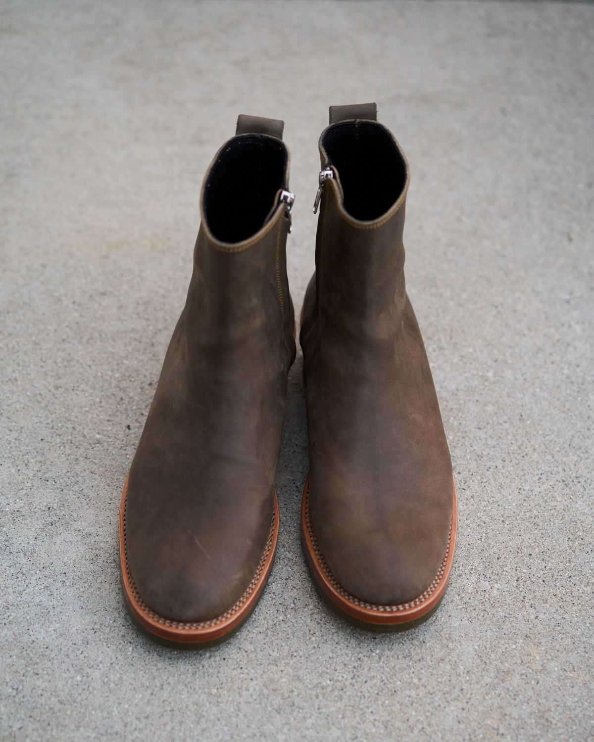 Photo by SighUnzips on October 12, 2024 of the Fortis Boots Antasena in Maryam Salvia Horsebutt.