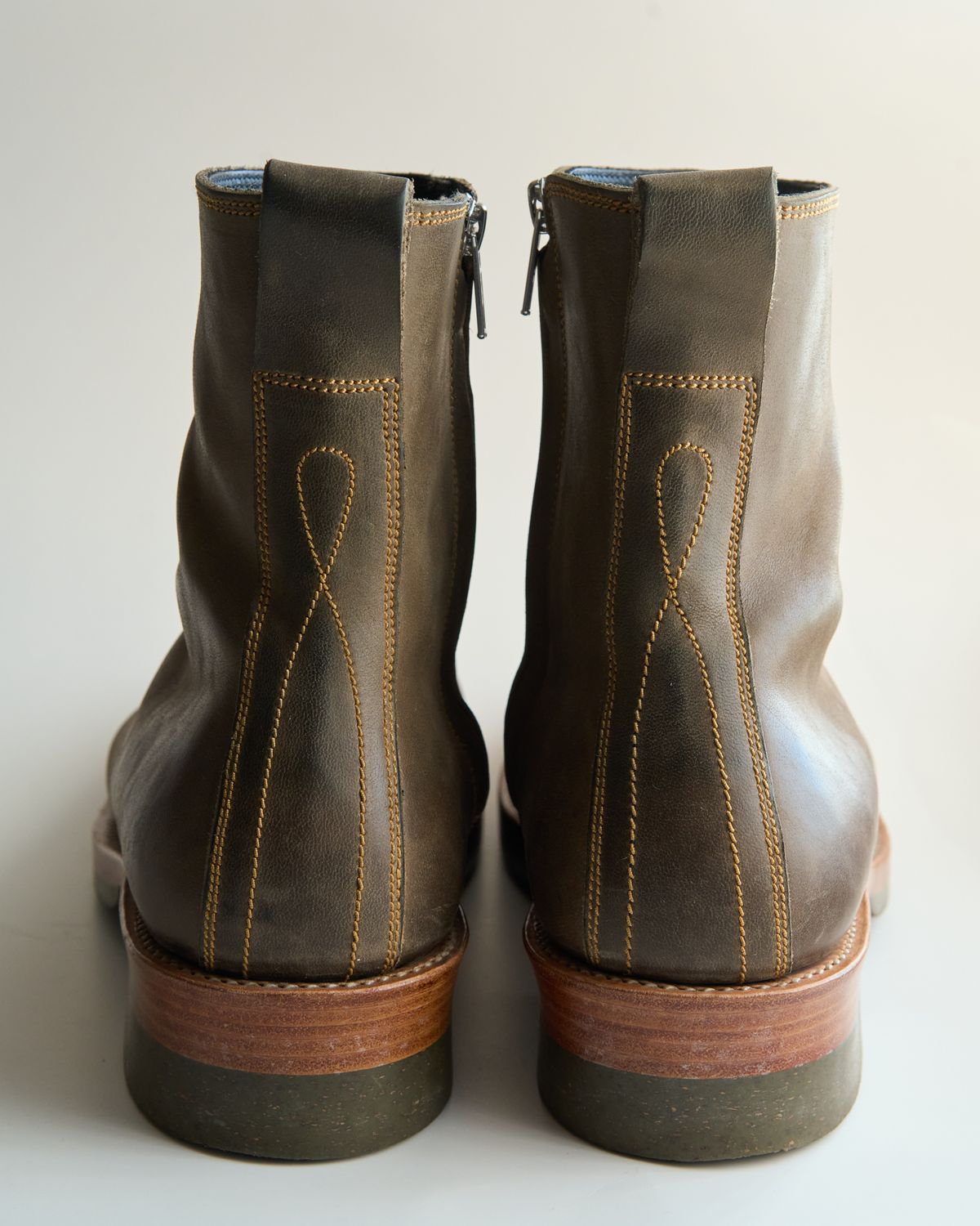 Photo by SighUnzips on October 22, 2024 of the Fortis Boots Antasena in Maryam Salvia Horsebutt.