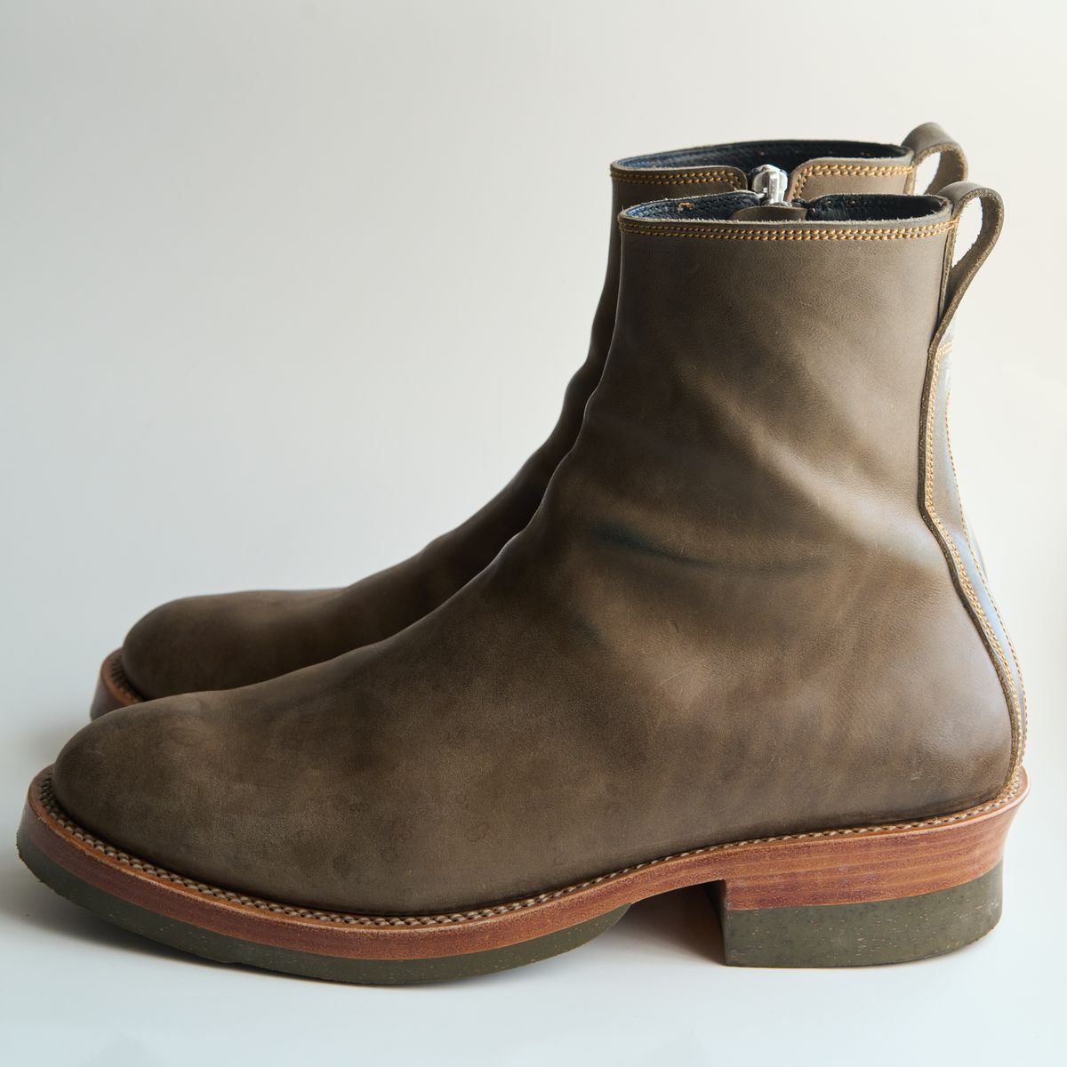 Photo by SighUnzips on October 22, 2024 of the Fortis Boots Antasena in Maryam Salvia Horsebutt.