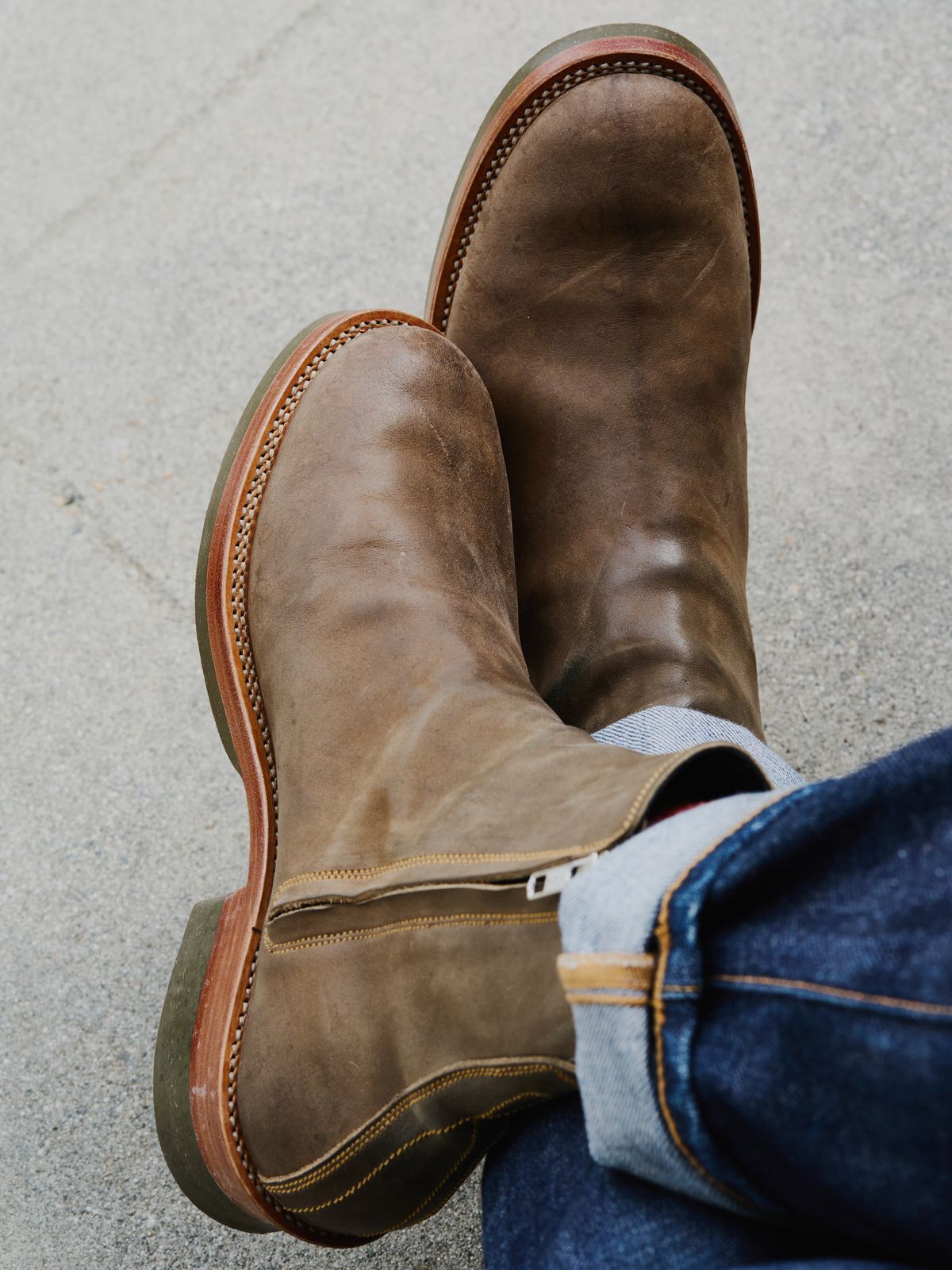 Photo by SighUnzips on October 28, 2024 of the Fortis Boots Antasena in Maryam Salvia Horsebutt.