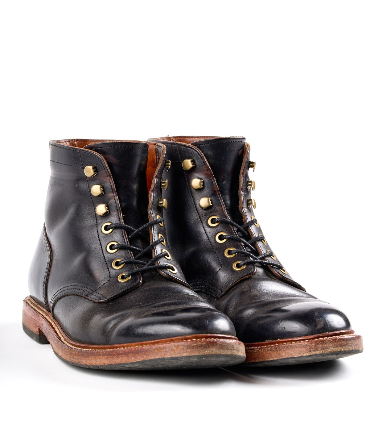 Photo by SighUnzips on September 11, 2025 of the Grant Stone Diesel Boot in Horween Black Chromexcel.