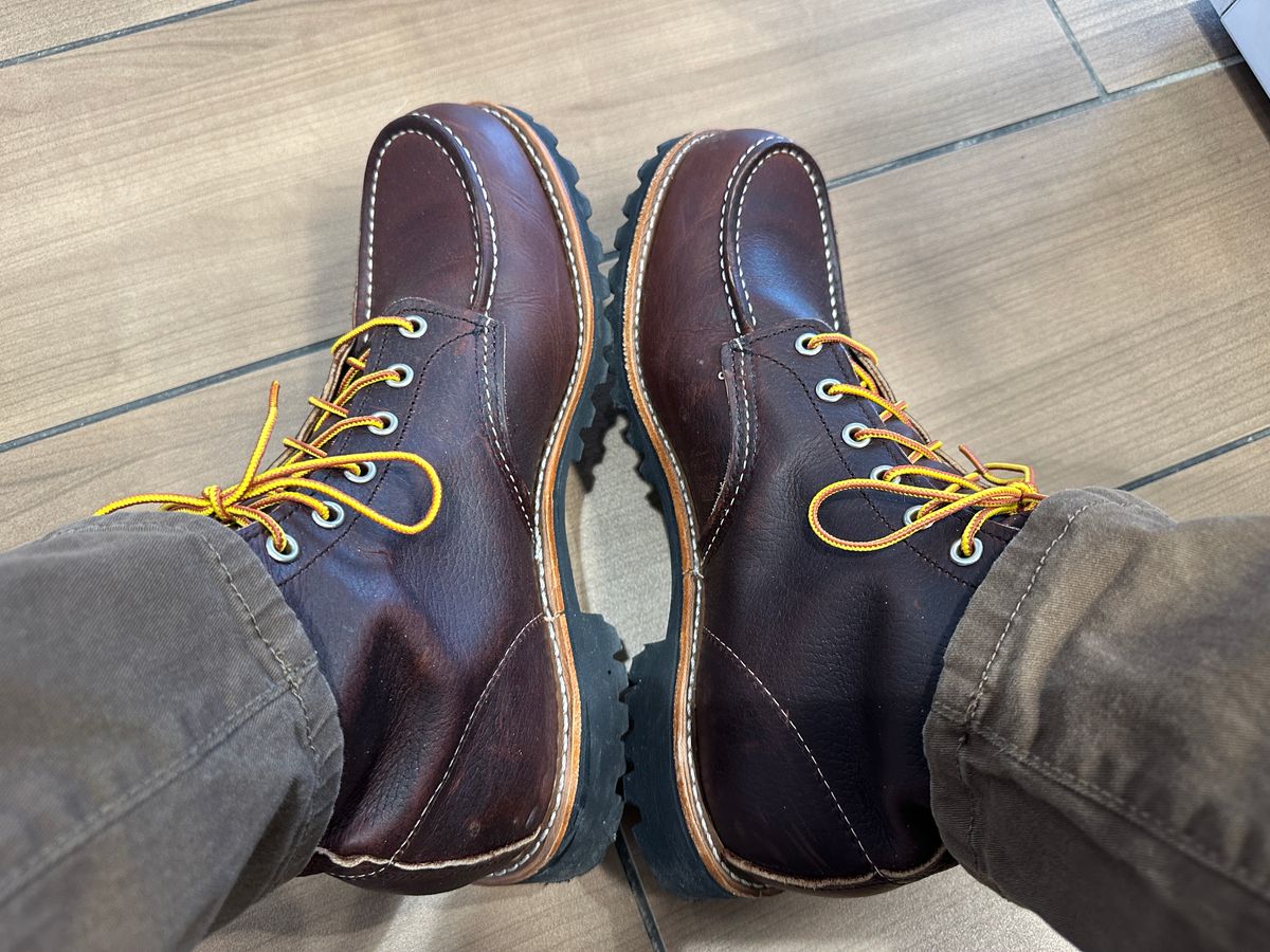Photo by matthewhansen on January 8, 2025 of the Red Wing Roughneck in S.B. Foot Briar Oil Slick.
