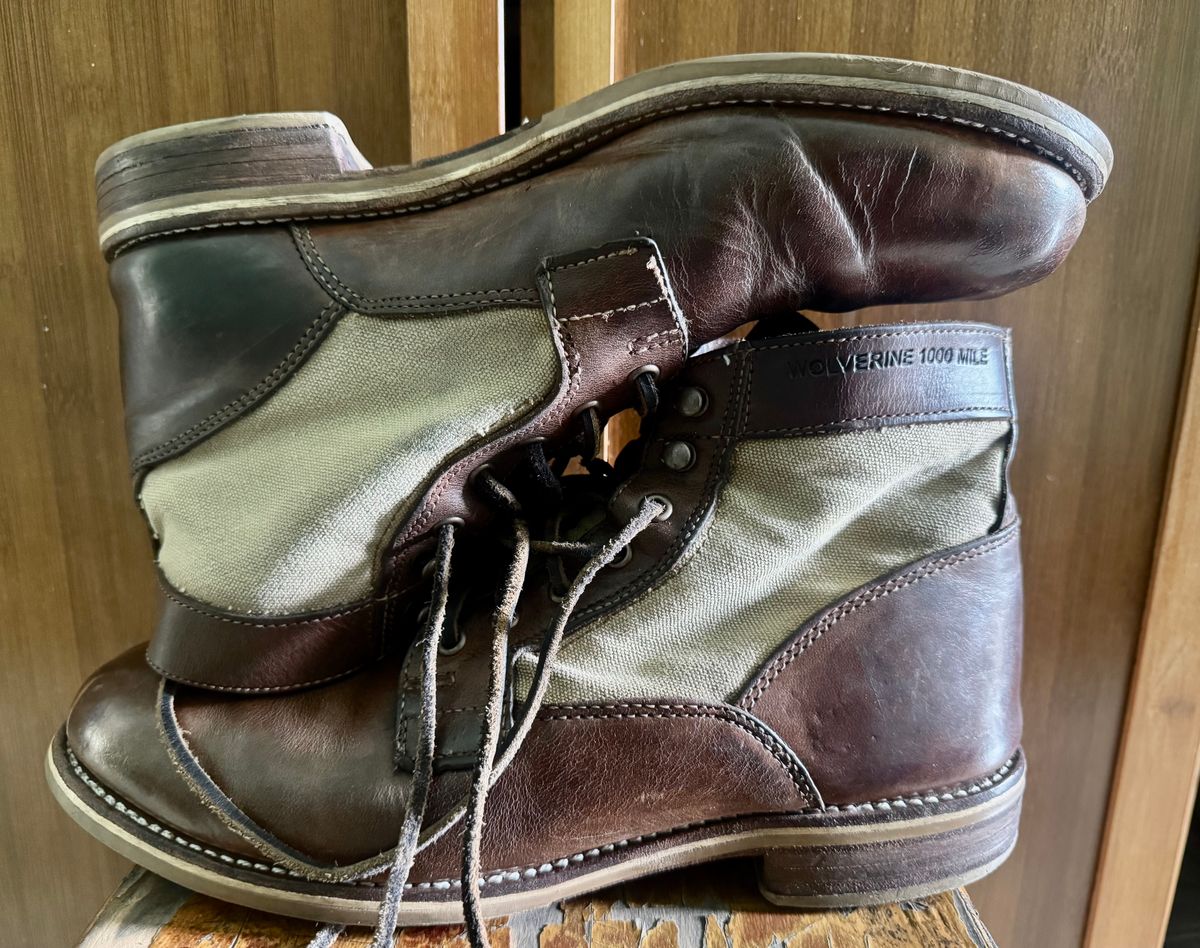 Photo by maxdam91 on January 4, 2026 of the Wolverine 1000 Mile 1000 Mile x Filson in Horween Brown Chromexcel & Canvas.