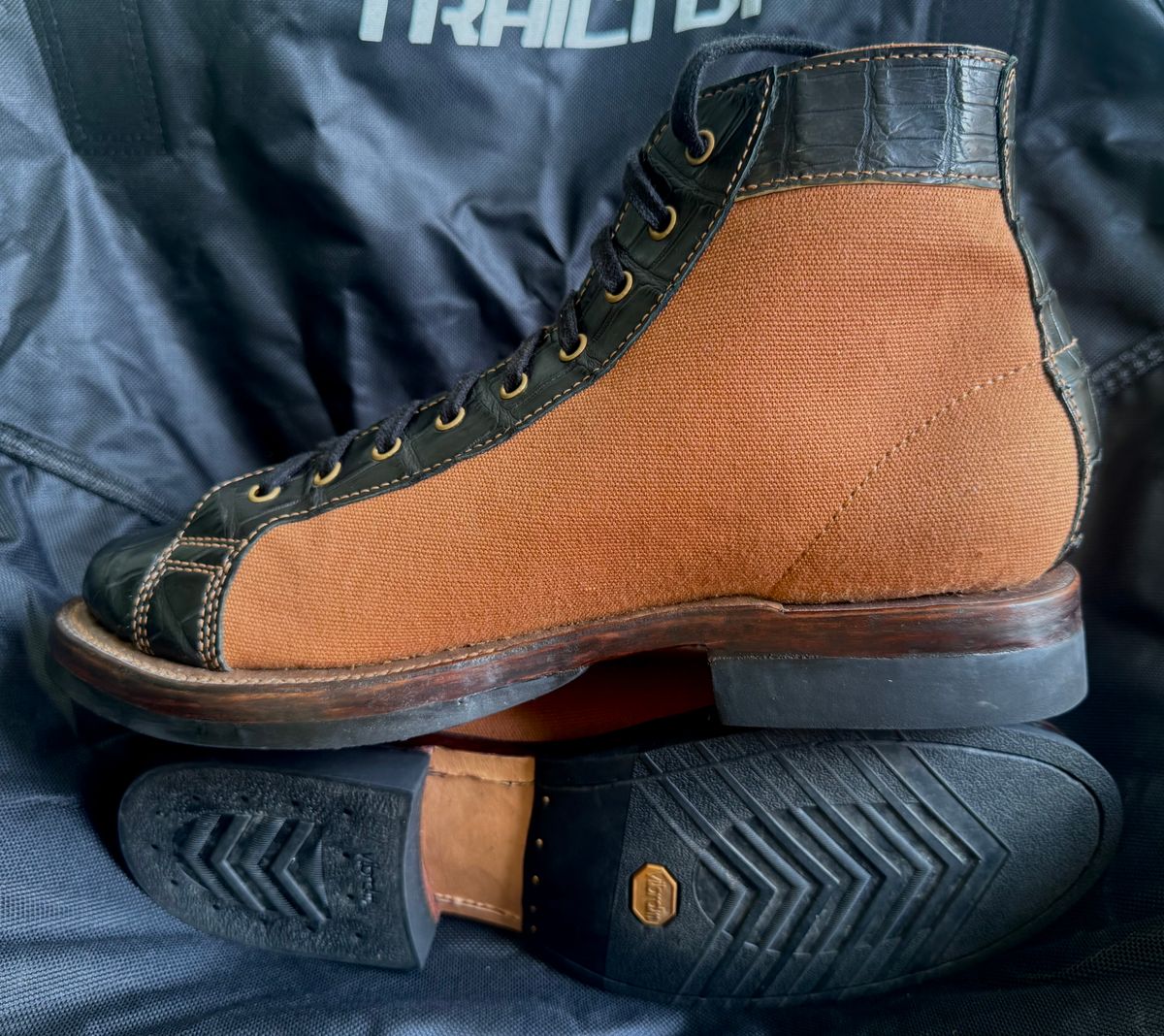 Photo by maxdam91 on June 21, 2026 of the Self-Made Monkey Boot LTT in Kangaroo Leather Black & Corcodile Hand Dye & Heavy Canvas 16oz.