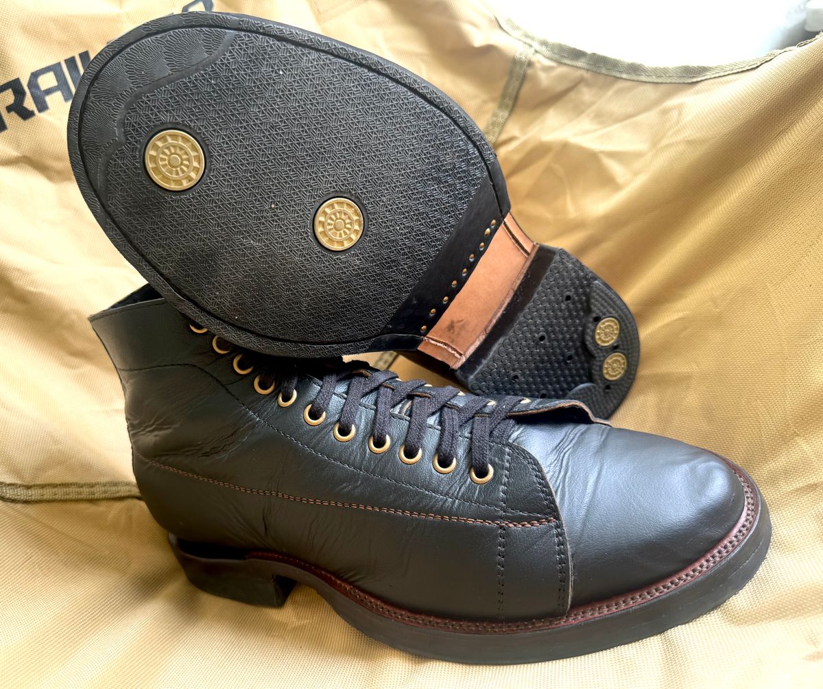Photo by maxdam91 on June 21, 2026 of the DHS Bootmaker Monkey LTT in Kangaroo Leather.