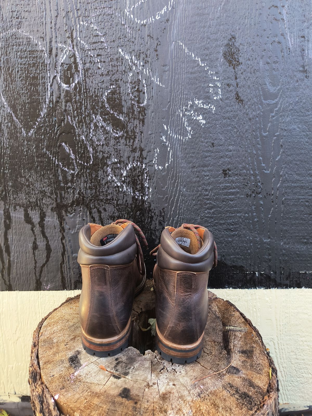 Photo by ArchieGoodyear on October 28, 2025 of the Viberg Pachena Bay in Horween Rowdy Dachshund.