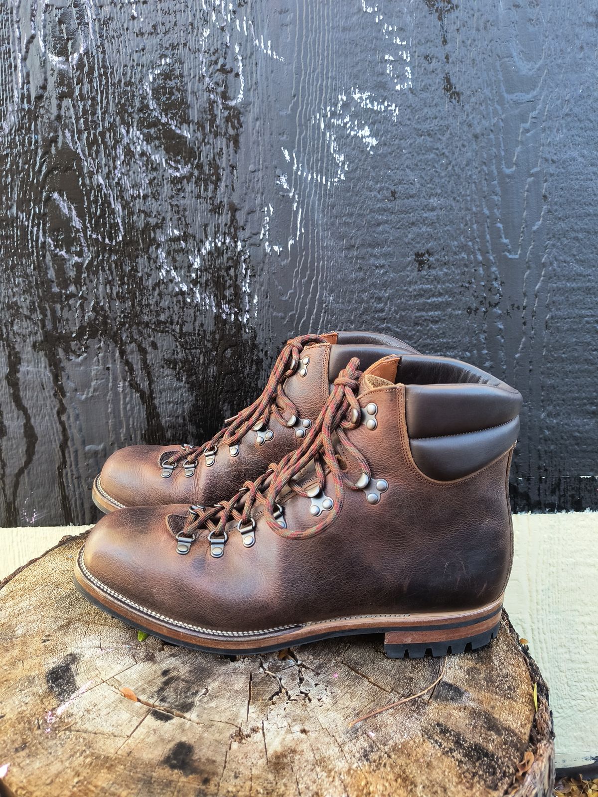 Photo by ArchieGoodyear on October 28, 2025 of the Viberg Pachena Bay in Horween Rowdy Dachshund.