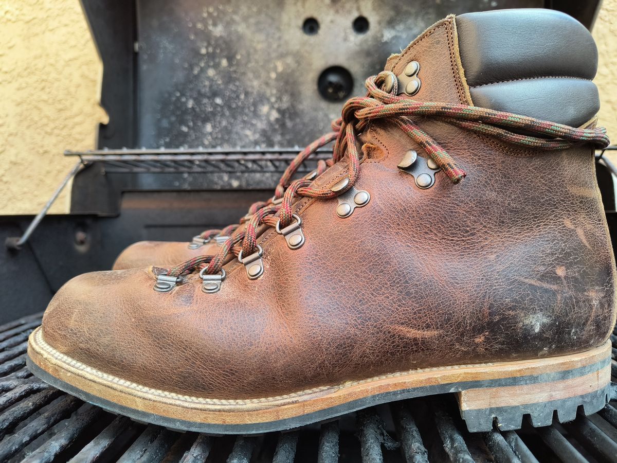 Photo by ArchieGoodyear on December 4, 2025 of the Viberg Pachena Bay in Horween Rowdy Dachshund.